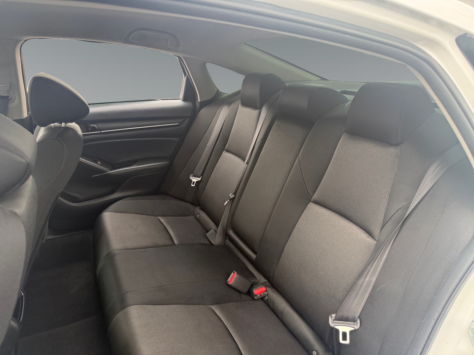 2022 Honda Accord LX - Photo 13