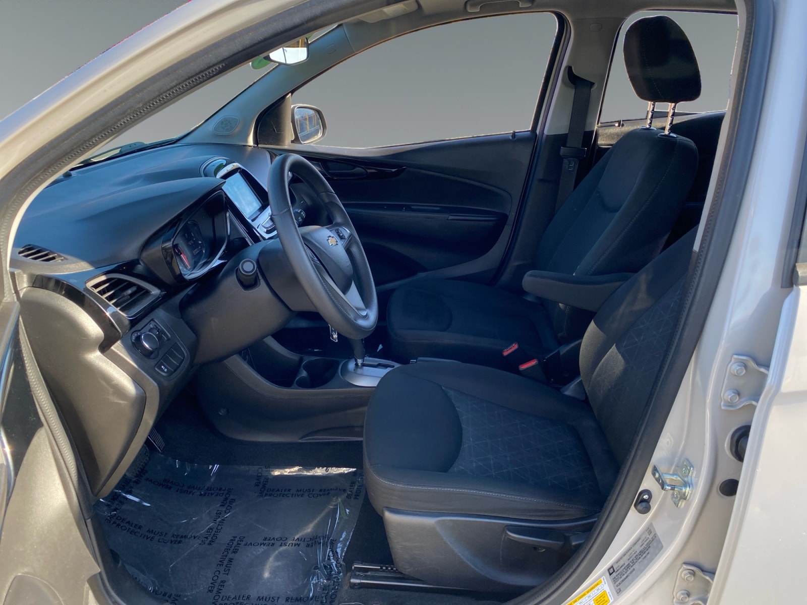 2021 Chevrolet Spark 1LT - Photo 9
