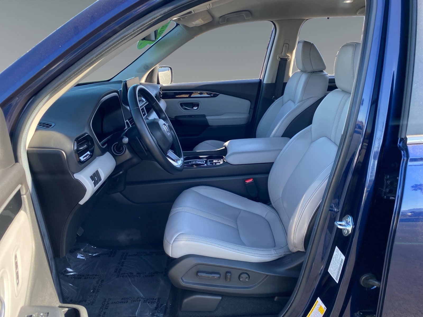 2025 Honda Pilot EX-L - Photo 9