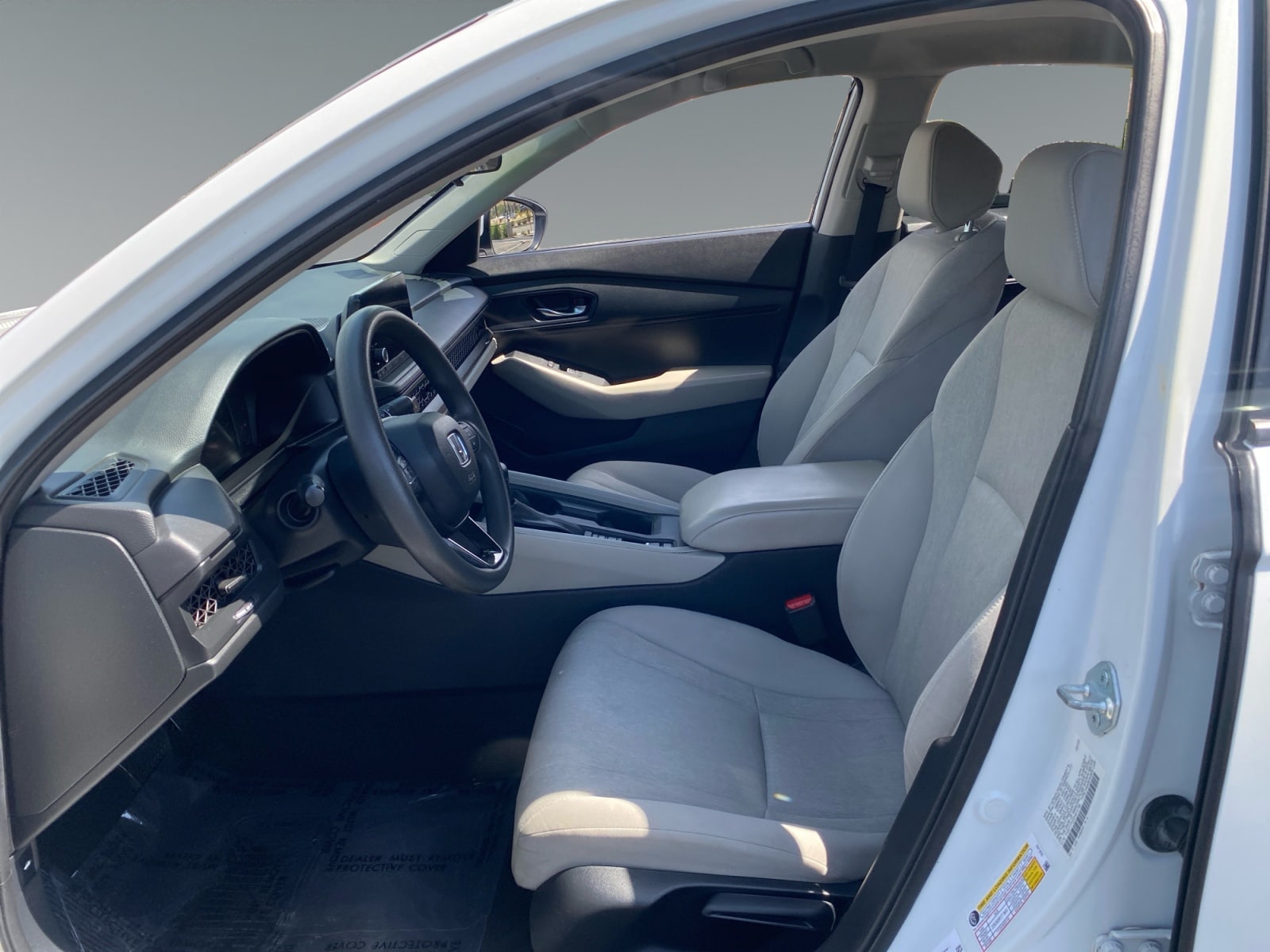 2023 Honda Accord LX - Photo 9