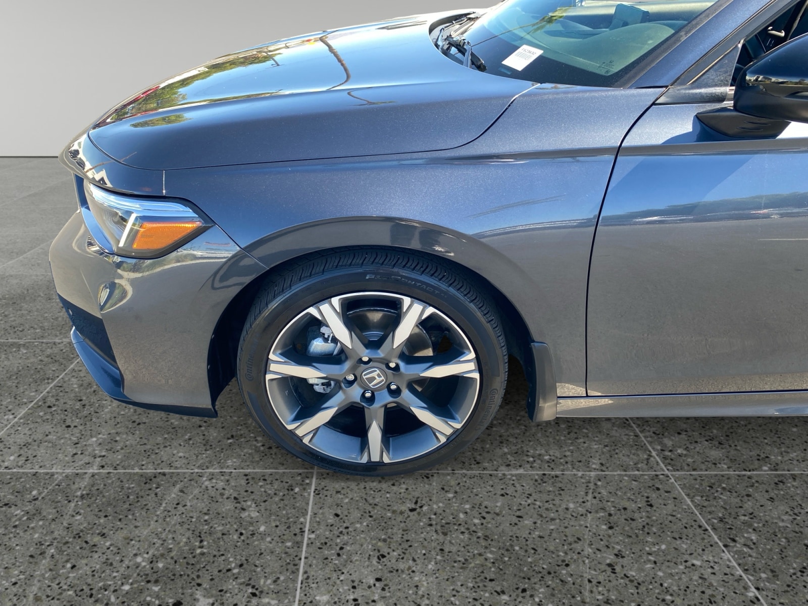 2025 Honda Civic Sport Touring - Photo 14