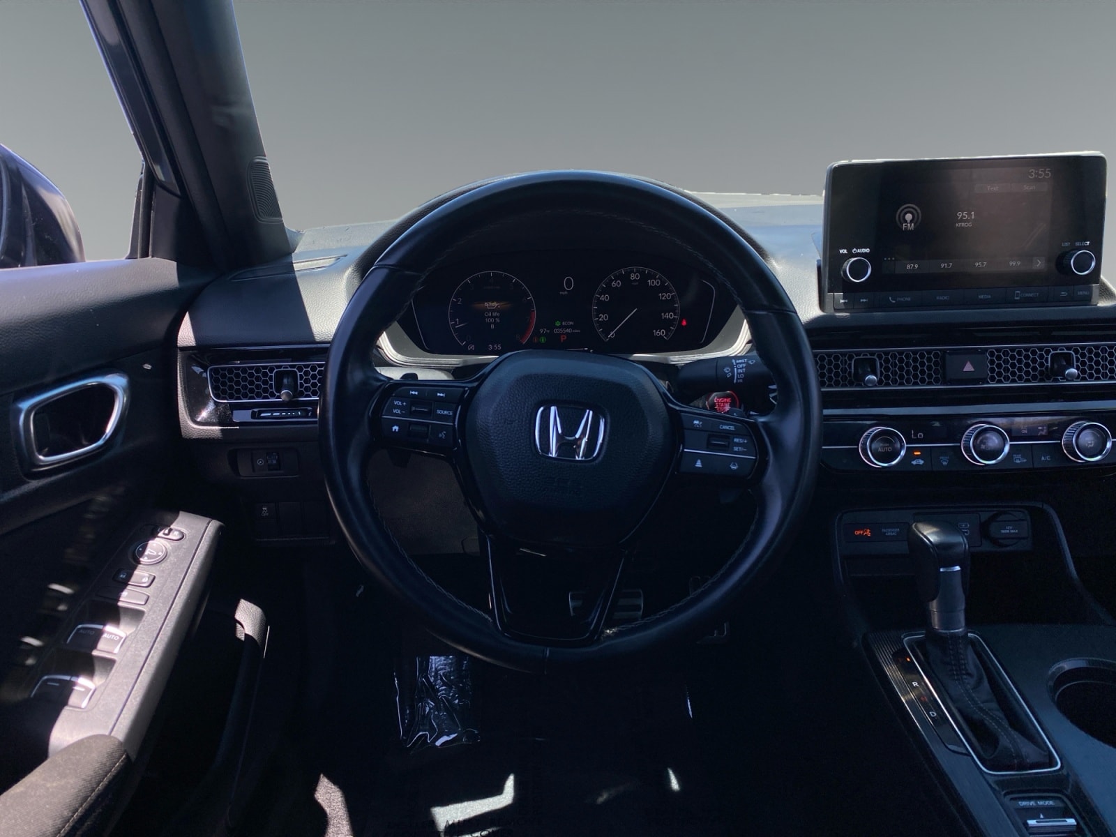 2025 Honda Civic Sport - Photo 12