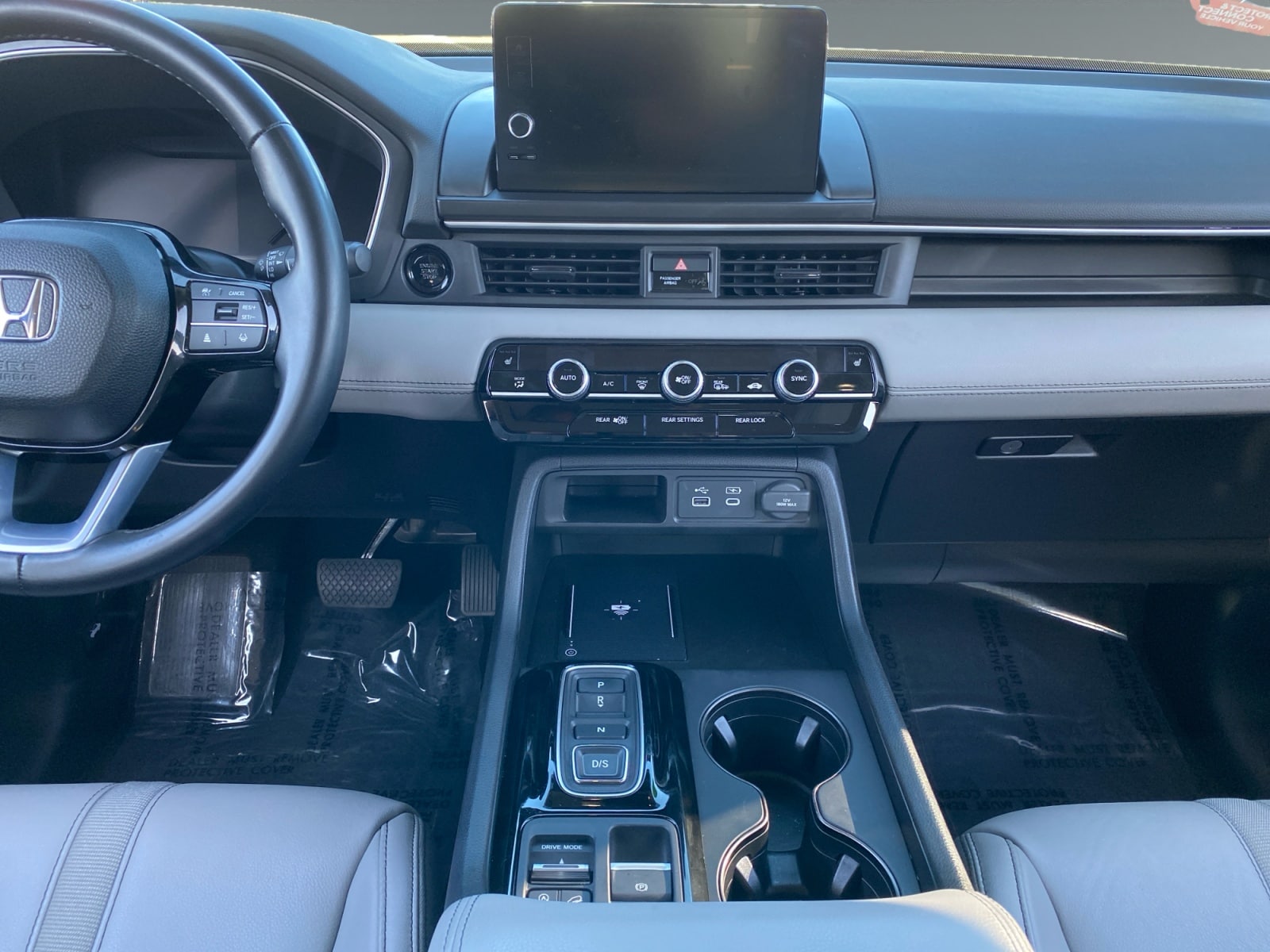 2025 Honda Pilot EX-L - Photo 11