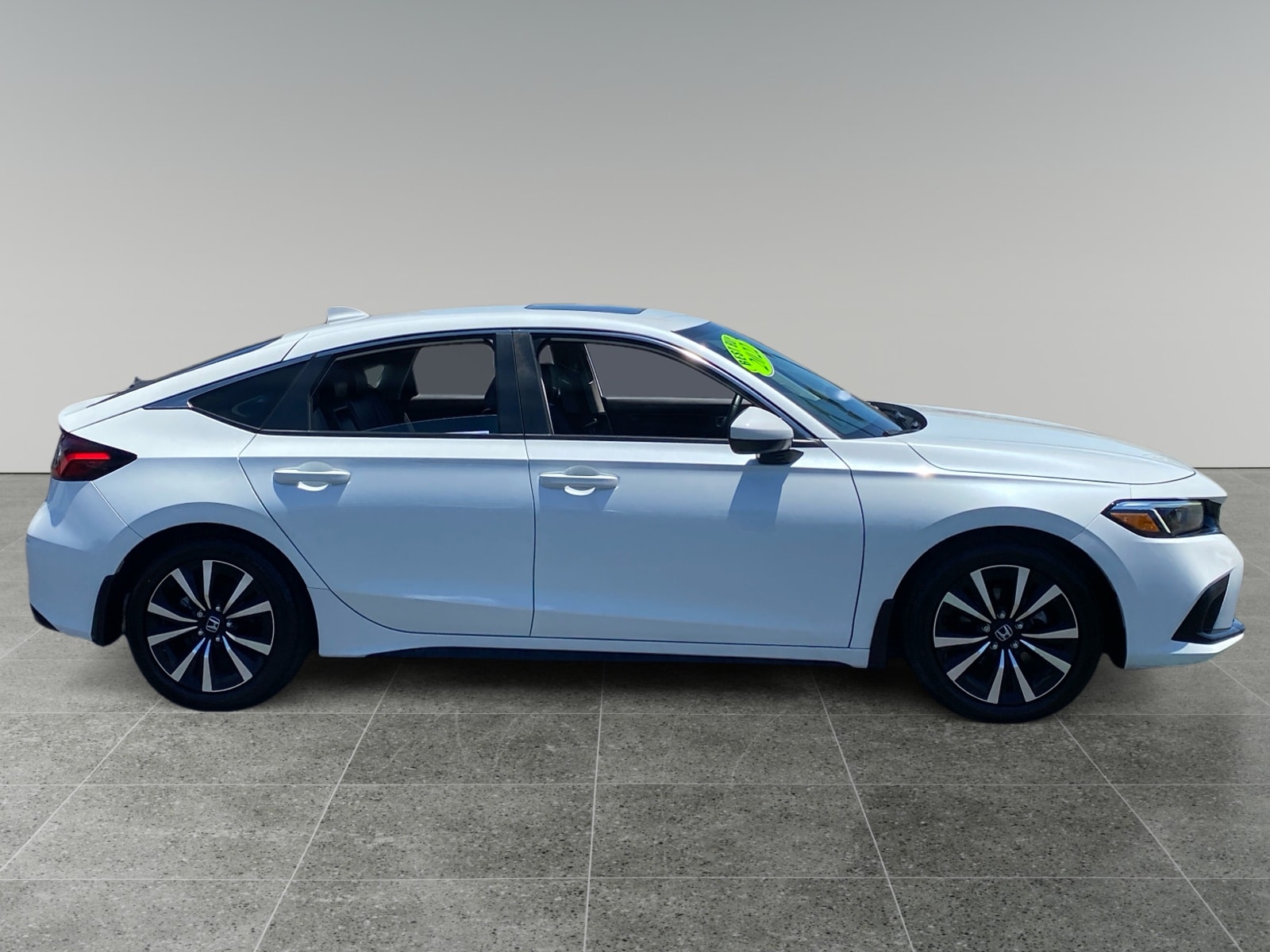 2022 Honda Civic Hatchback EX-L - Photo 6