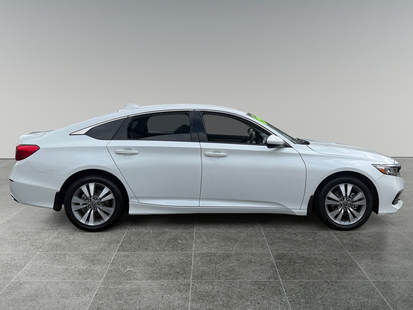 2022 Honda Accord LX - Photo 6