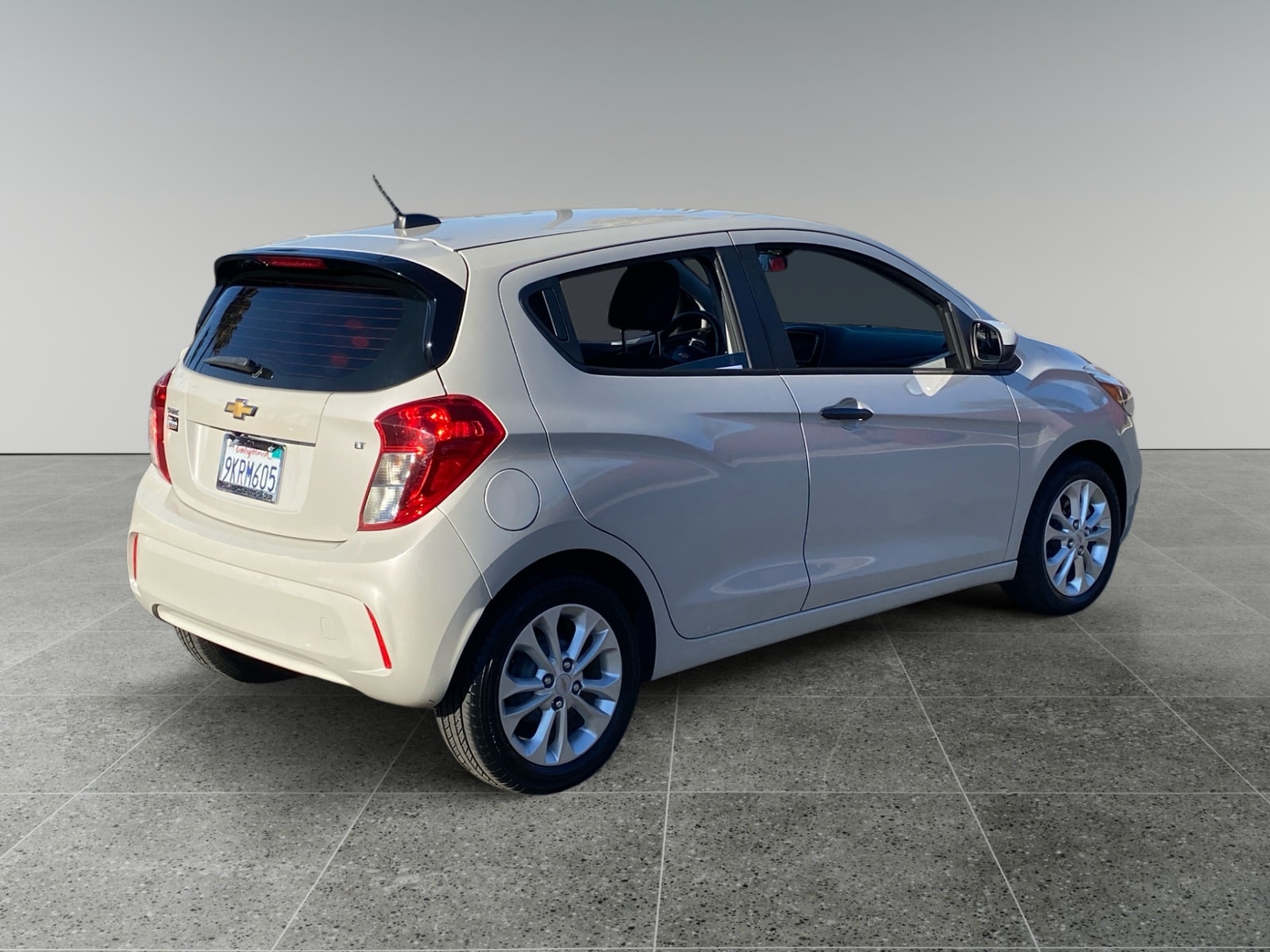 2021 Chevrolet Spark 1LT - Photo 5