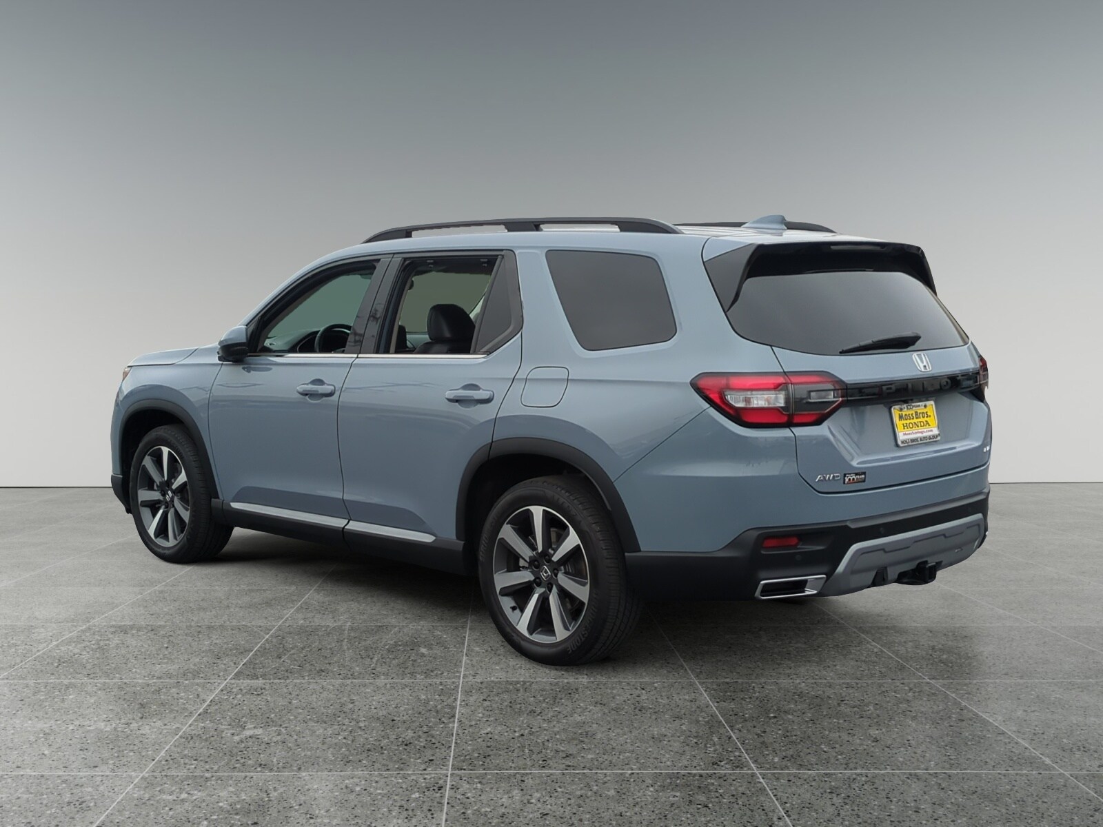 2025 Honda Pilot Elite photo 3