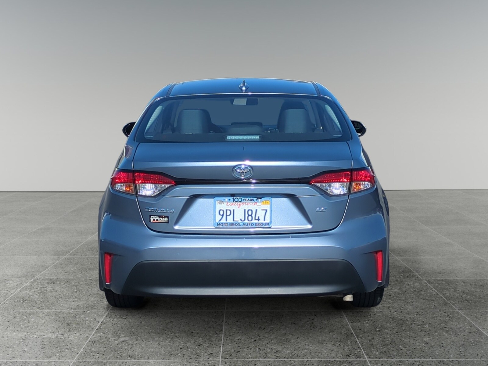 2025 Toyota Corolla LE photo 4