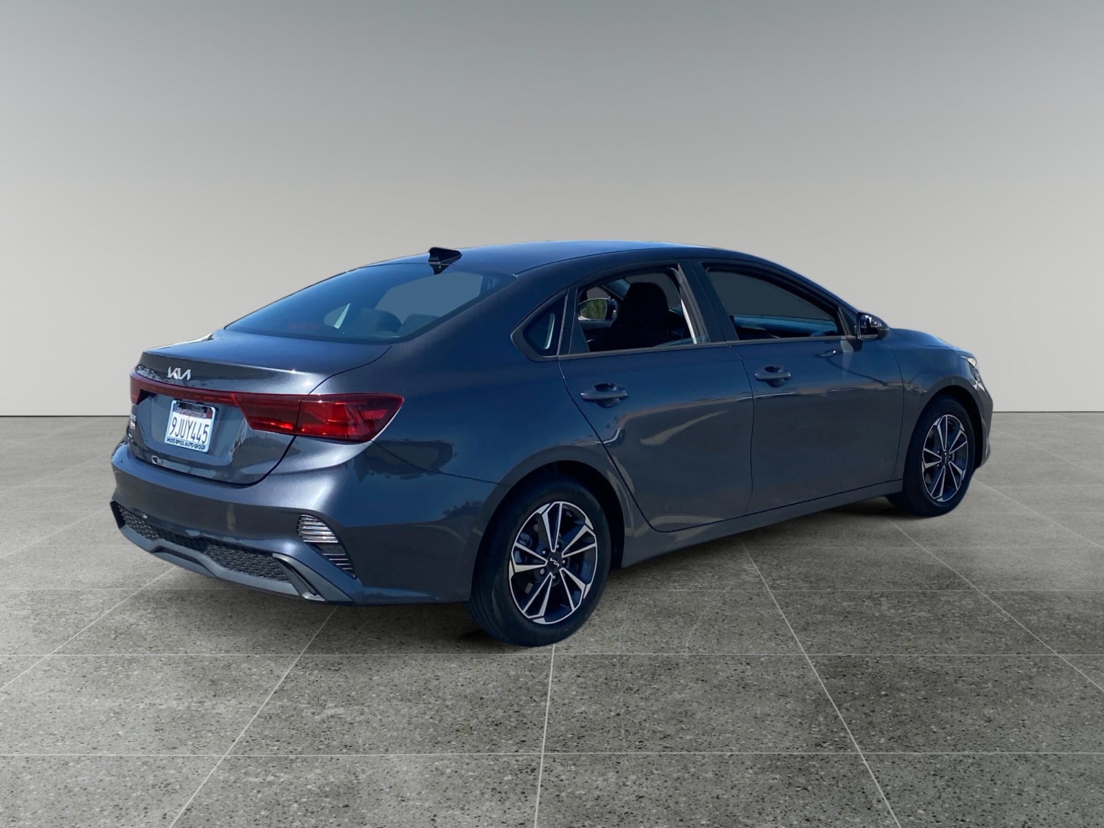 2024 Kia Forte LXS photo 5