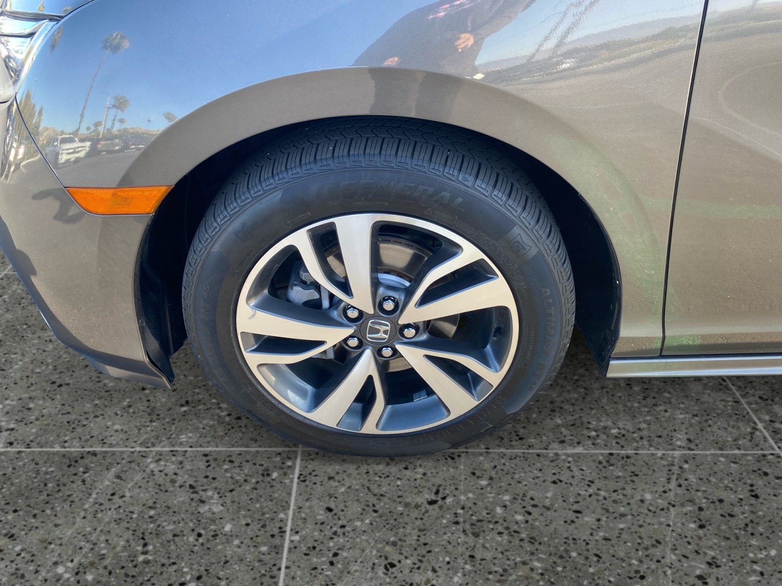 2022 Honda Odyssey Touring - Photo 14