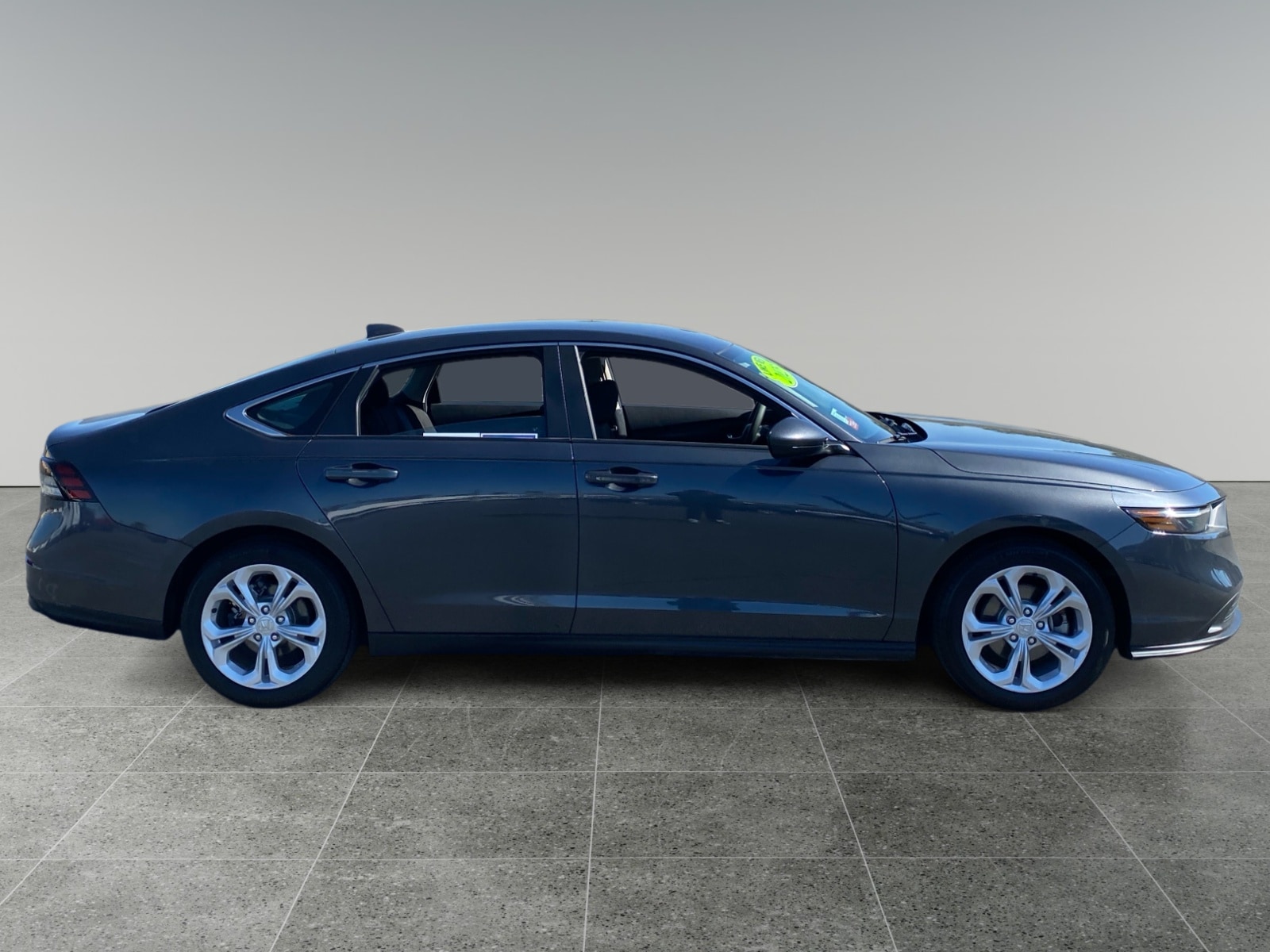 2025 Honda Accord LX photo 6