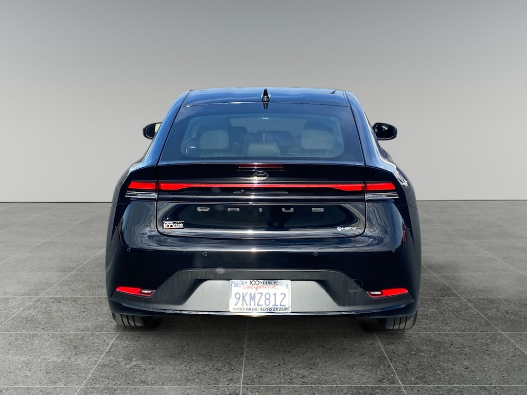 Used 2024 Toyota Prius LE Hatchback