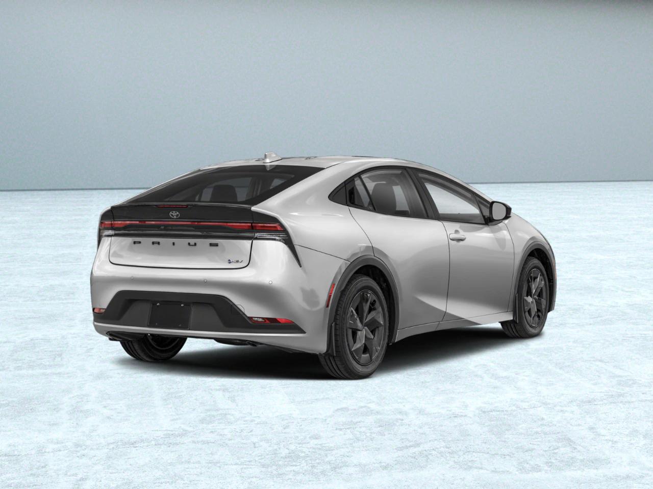 2026 Toyota Prius LE photo 2