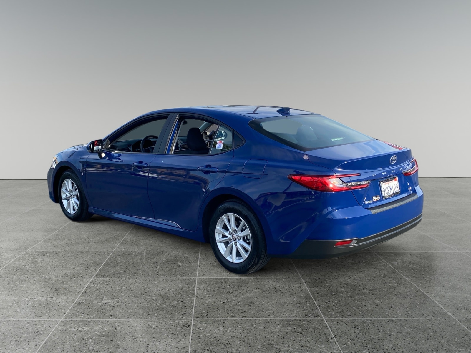 2025 Toyota Camry LE photo 3