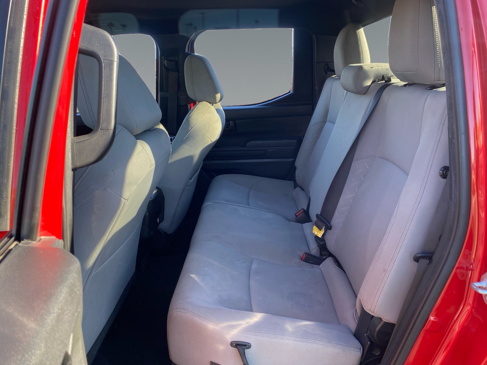2024 Toyota Tacoma SR5 - Photo 13