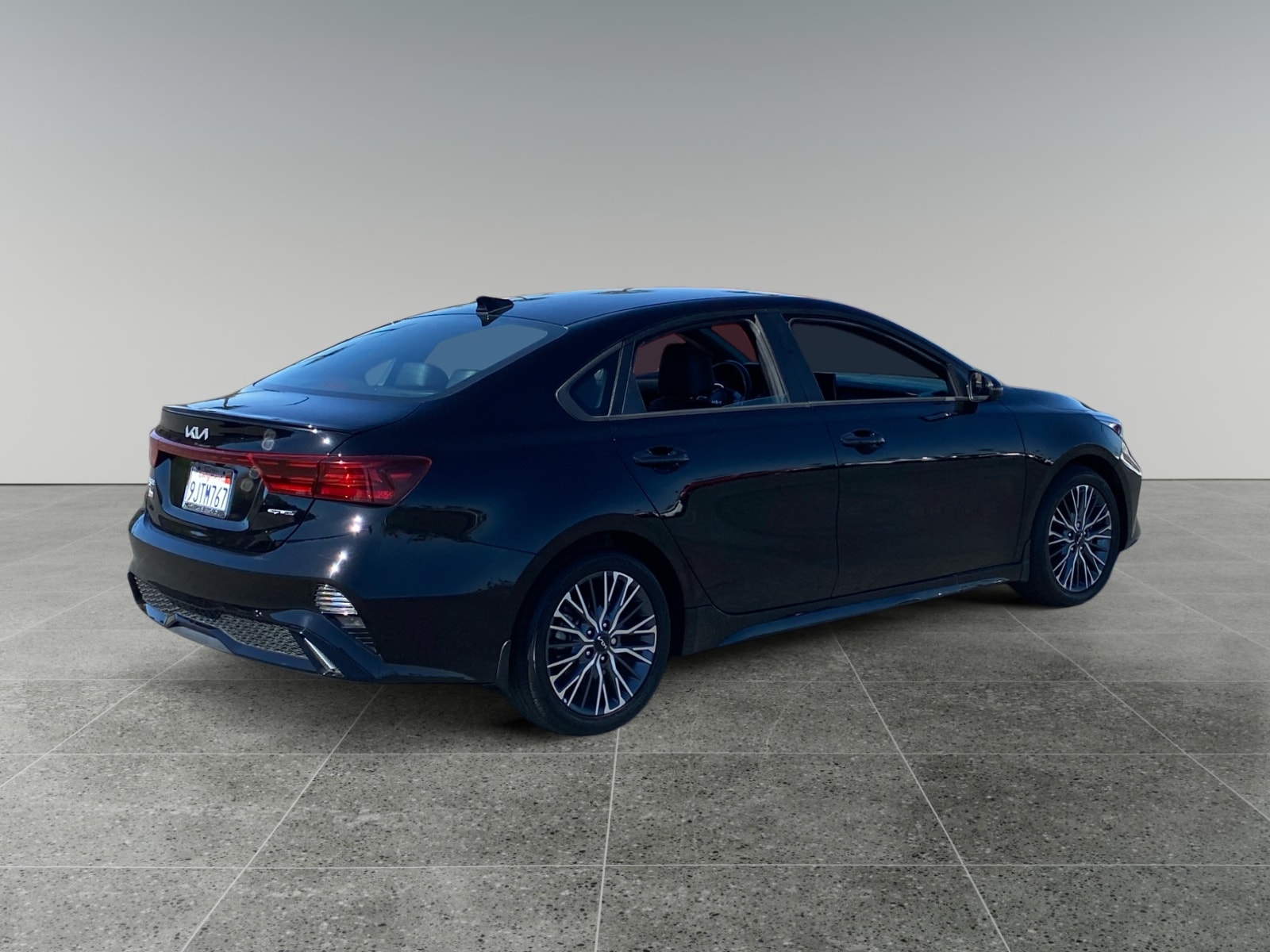 2024 Kia Forte GT-Line photo 5