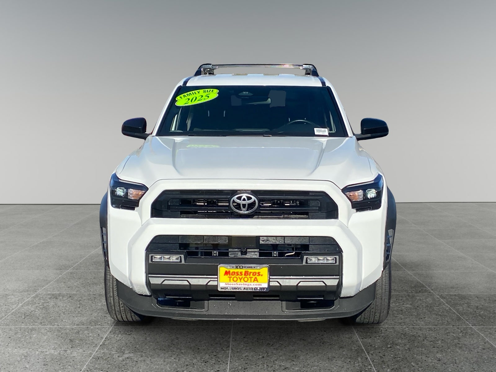 2025 Toyota 4Runner SR5 - Photo 8