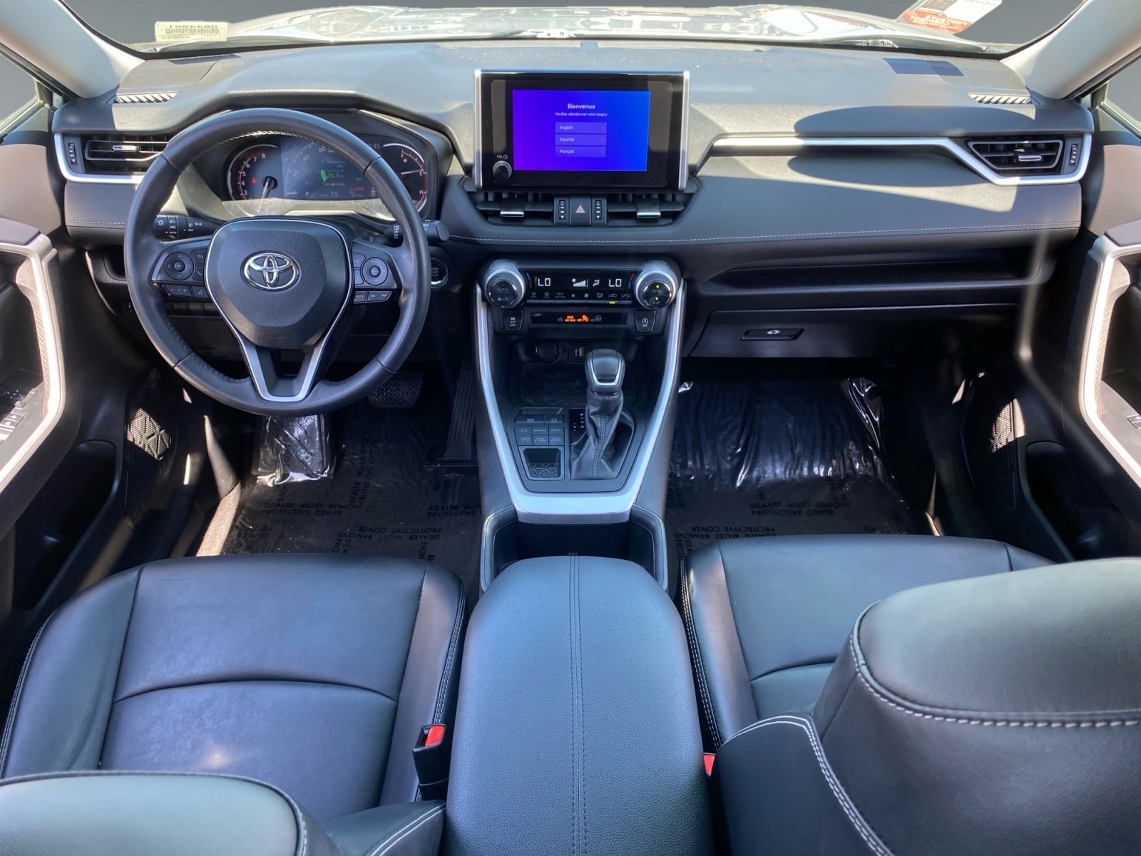 2024 Toyota RAV4 XLE Premium - Photo 10