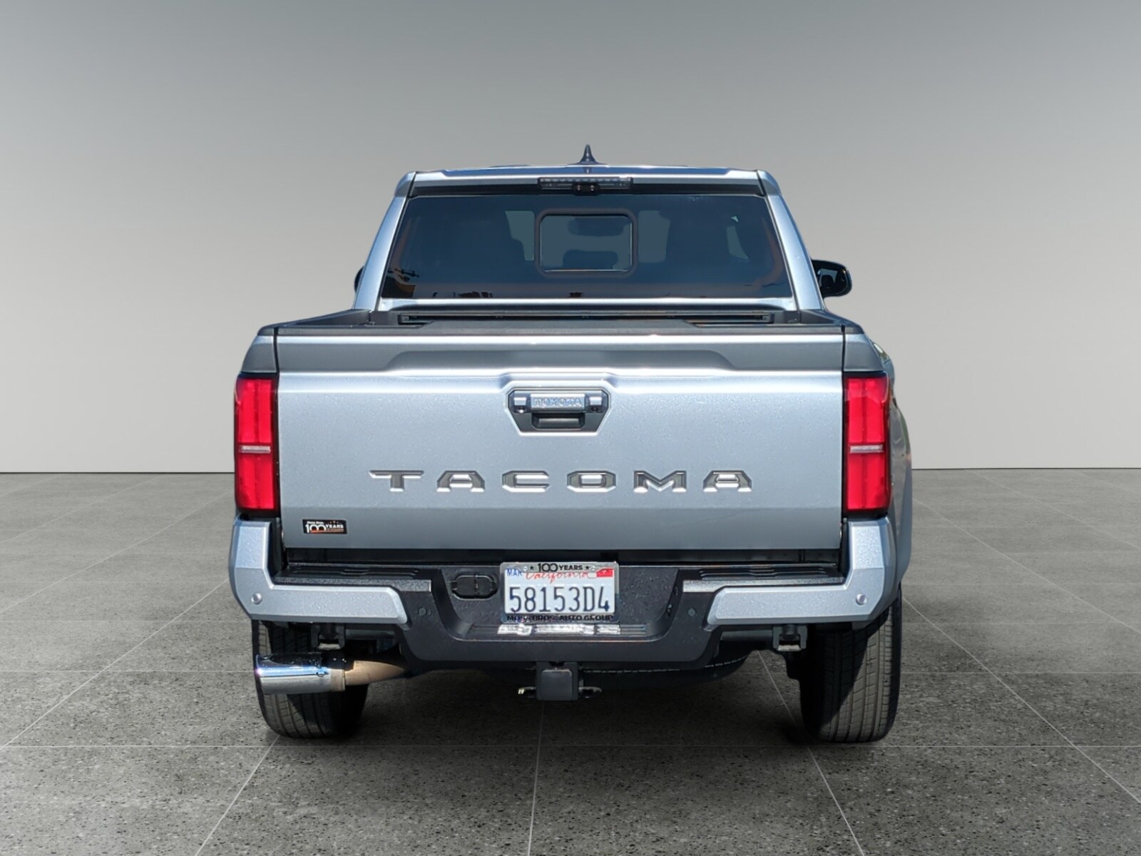 2024 Toyota Tacoma Limited photo 4