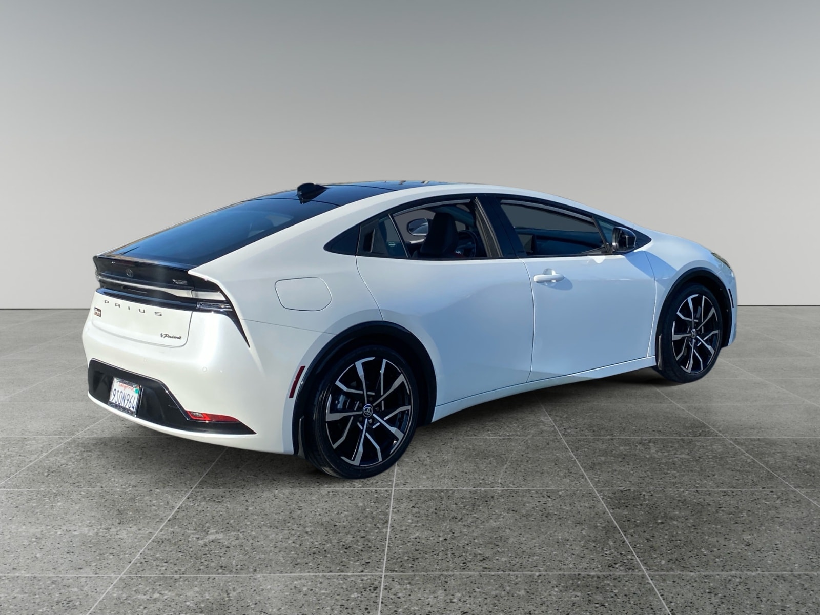 2024 Toyota Prius Prime XSE Premium - Photo 5