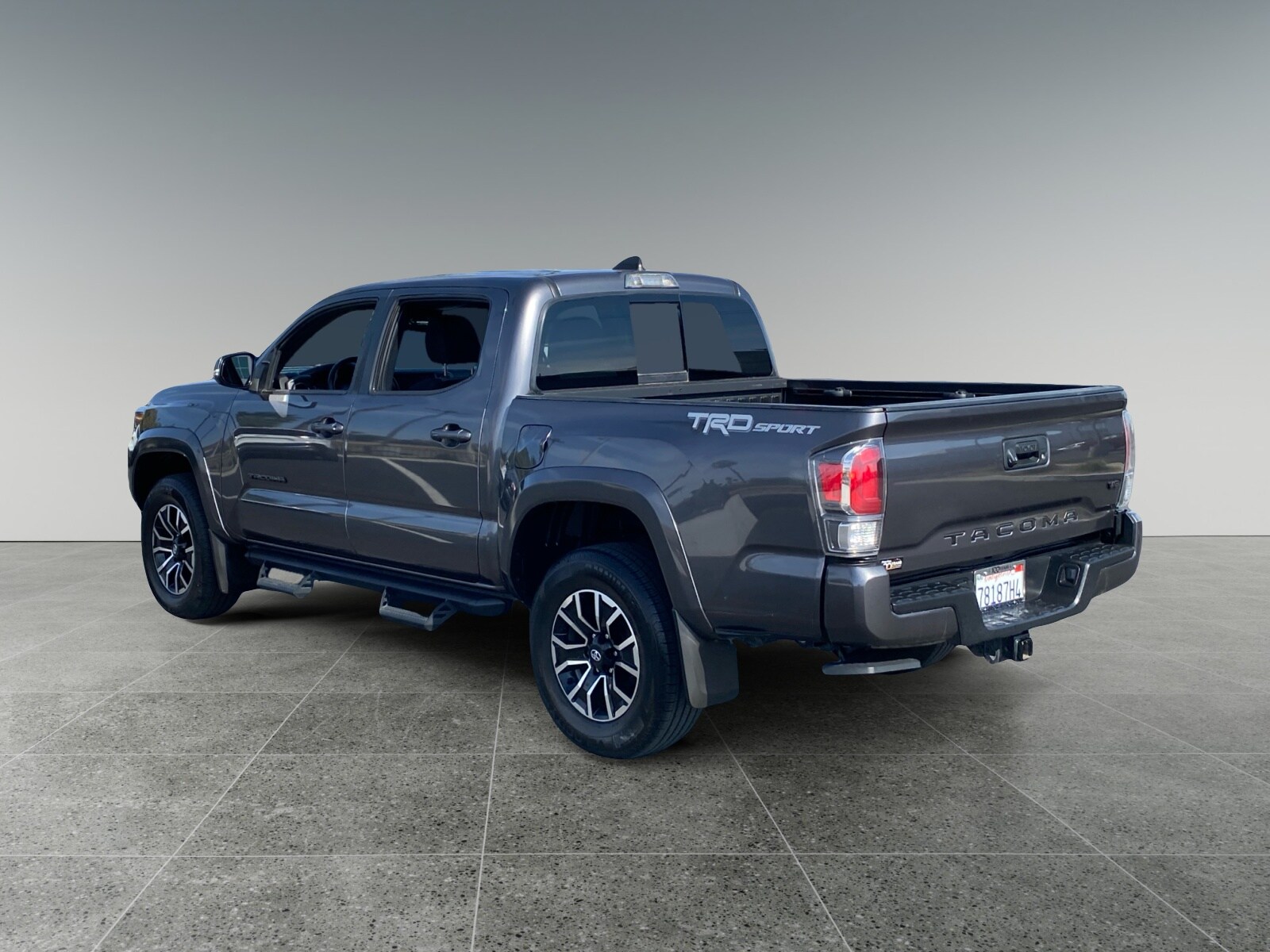 2022 Toyota Tacoma TRD Sport photo 3