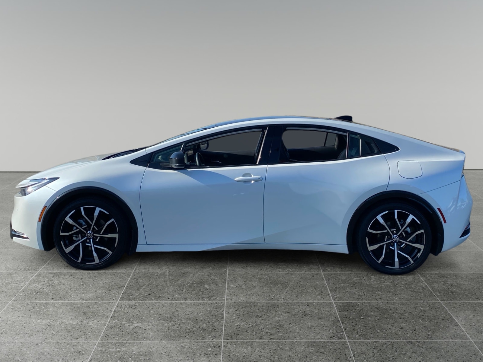 2024 Toyota Prius Prime XSE Premium - Photo 2