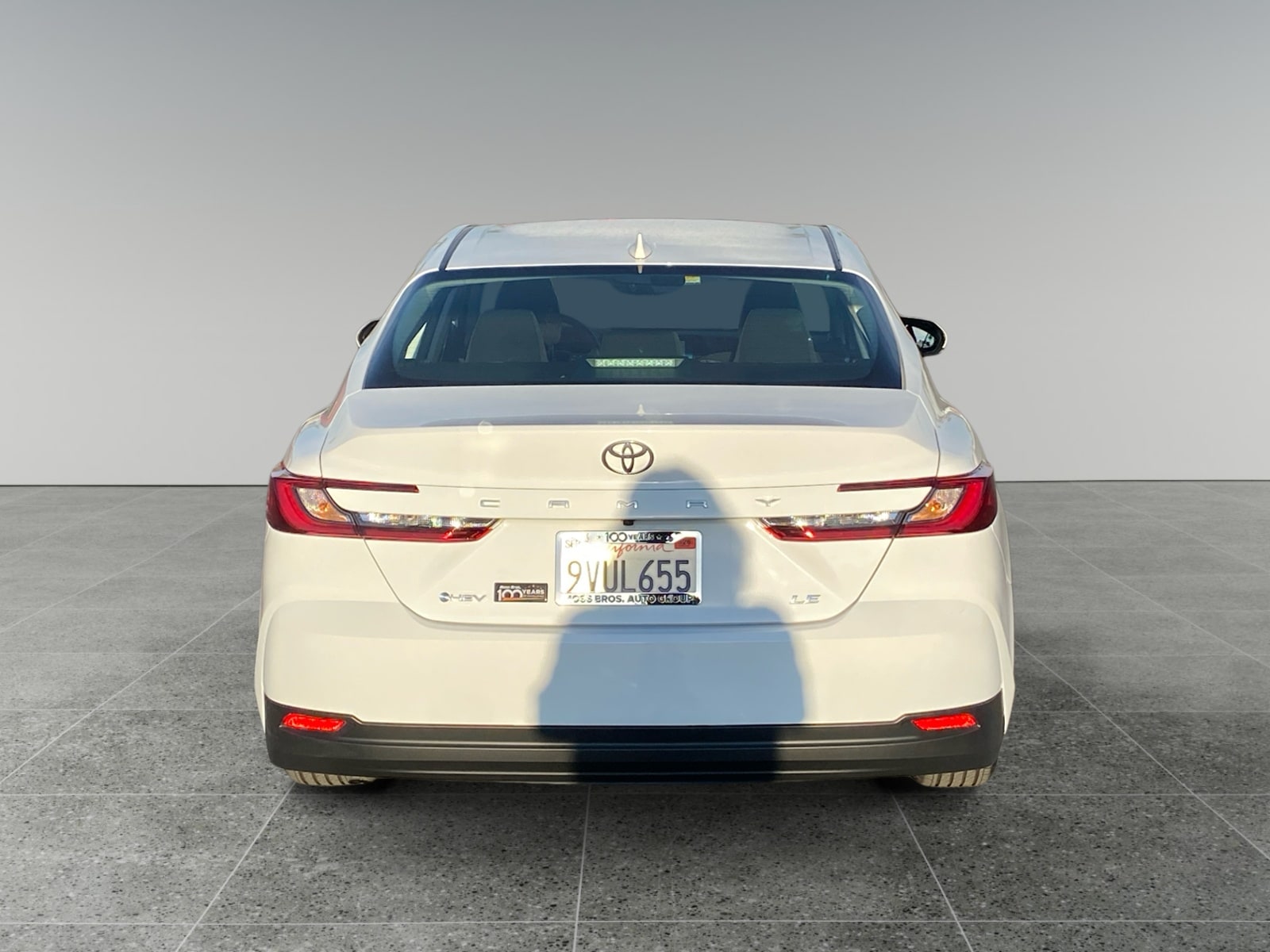 2025 Toyota Camry LE photo 4