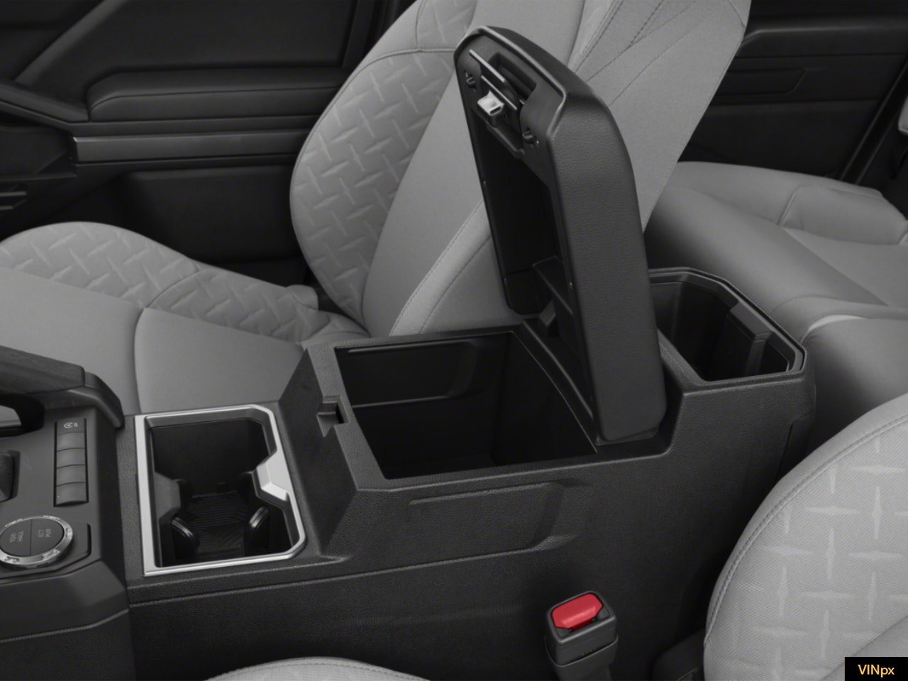 2026 Toyota Tacoma SR5 - Photo 12