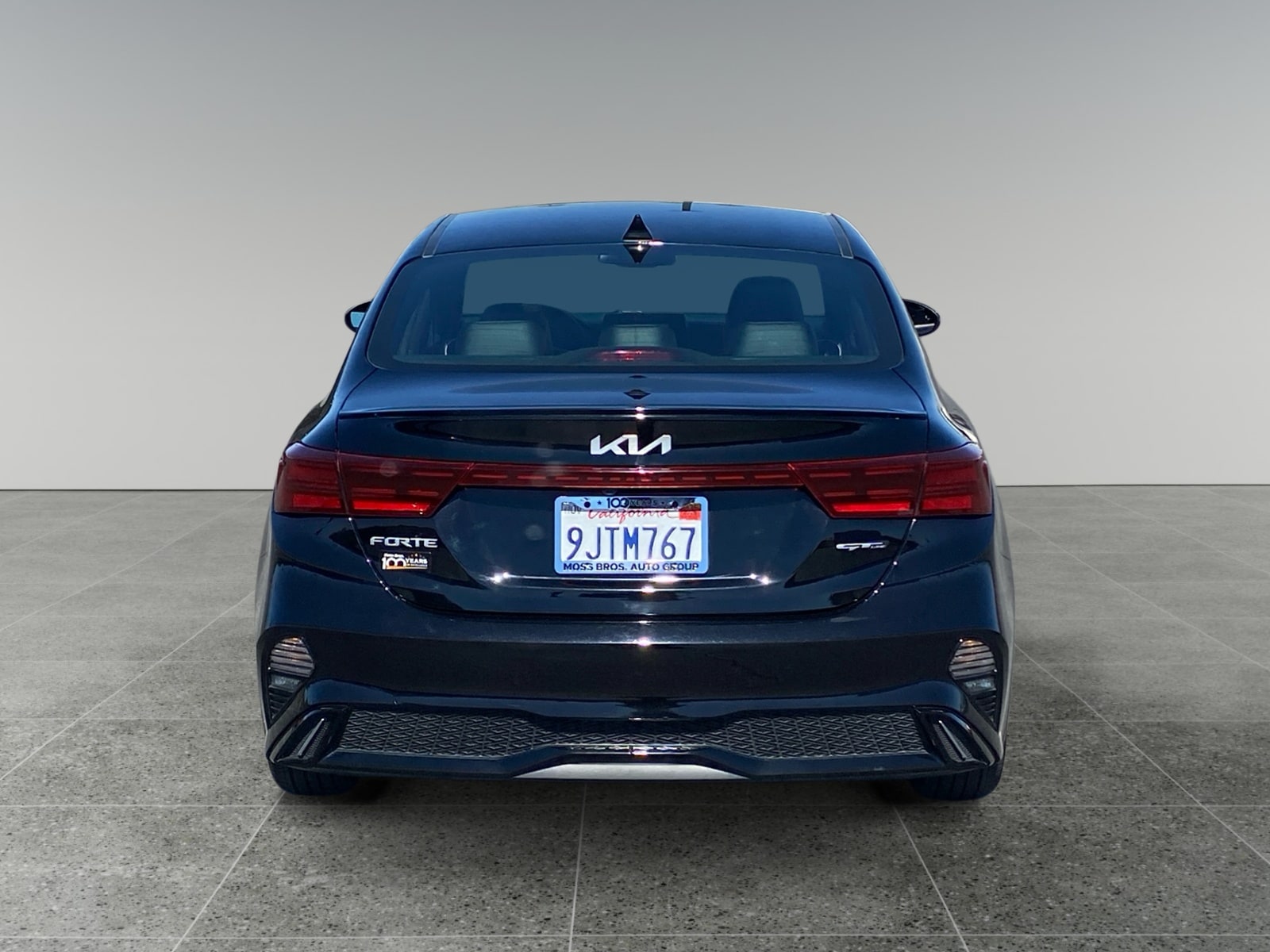 2024 Kia Forte GT-Line photo 4