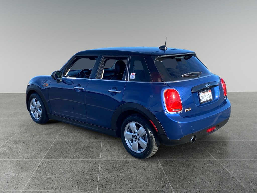 Used 2016 MINI Hardtop 4 Door Base Hatchback