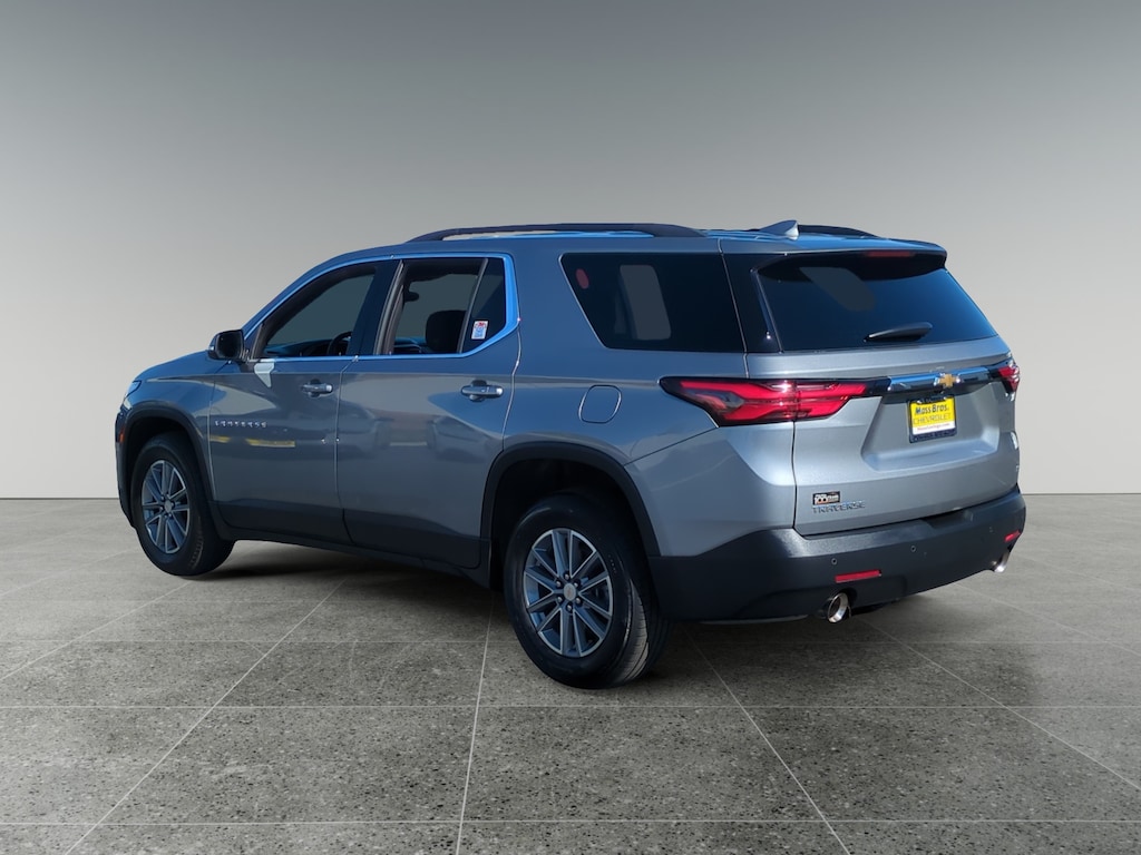 Used 2023 Chevrolet Traverse LT SUV