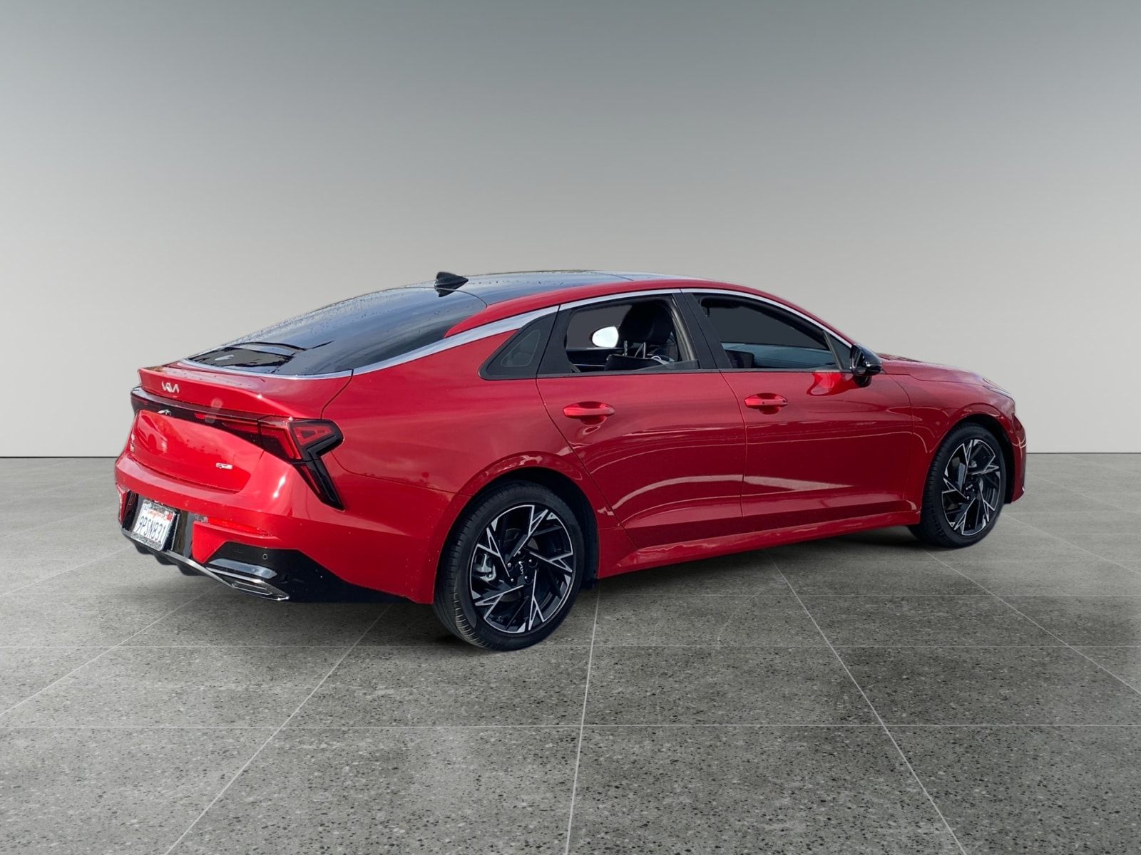 2025 Kia K5 GT-Line photo 5