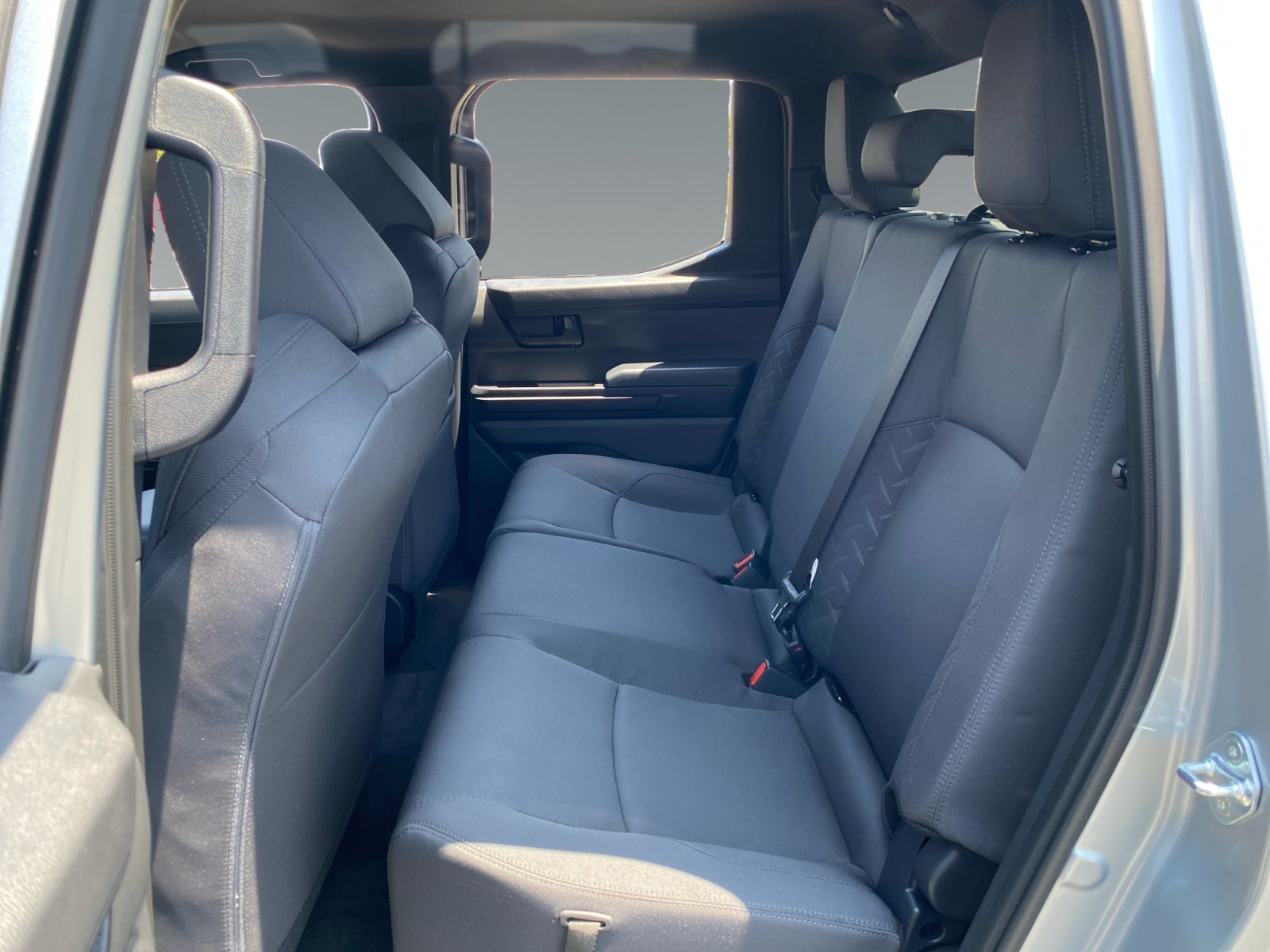 2026 Toyota Tacoma SR5 - Photo 13