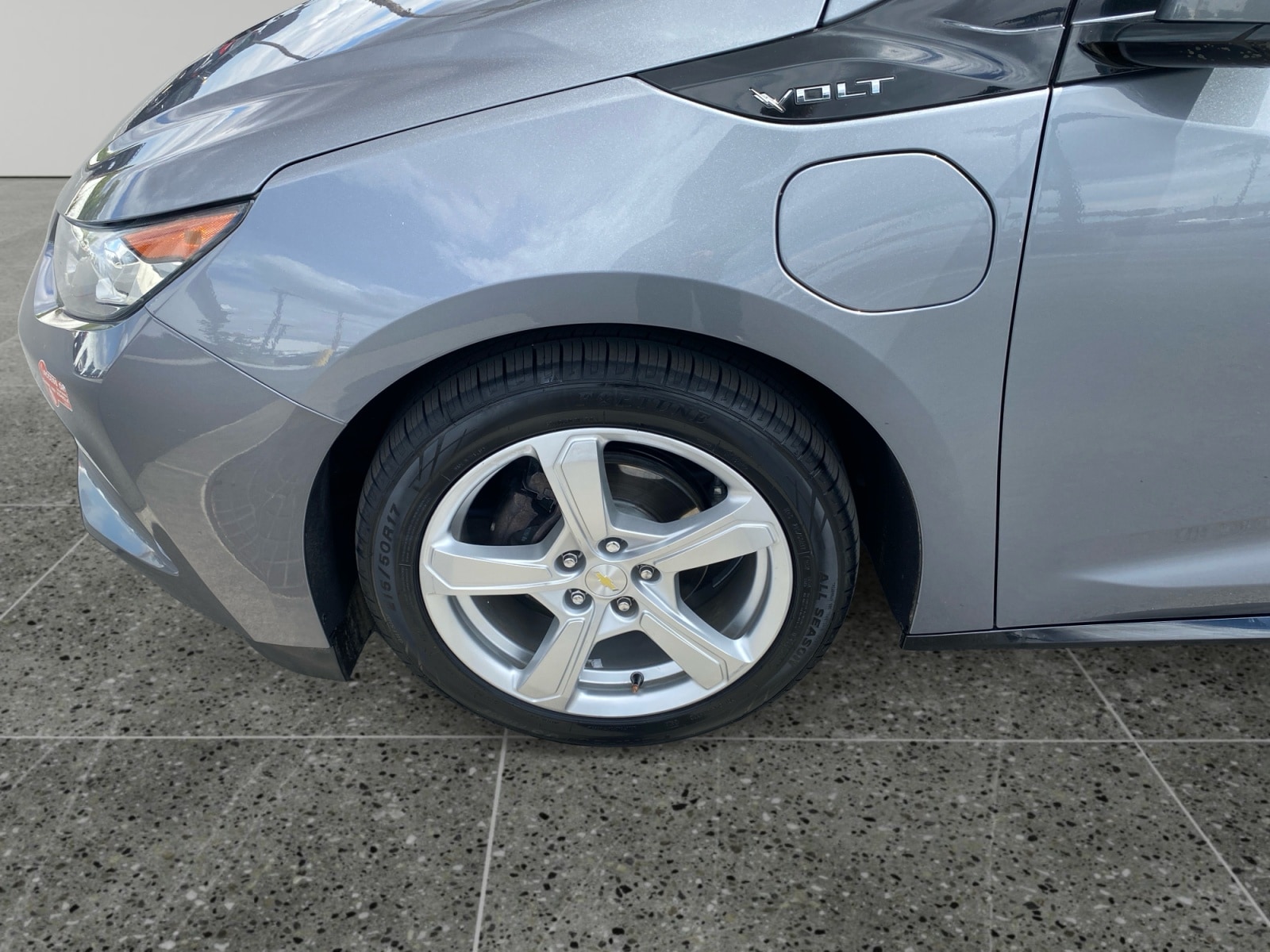 2018 Chevrolet Volt LT - Photo 14