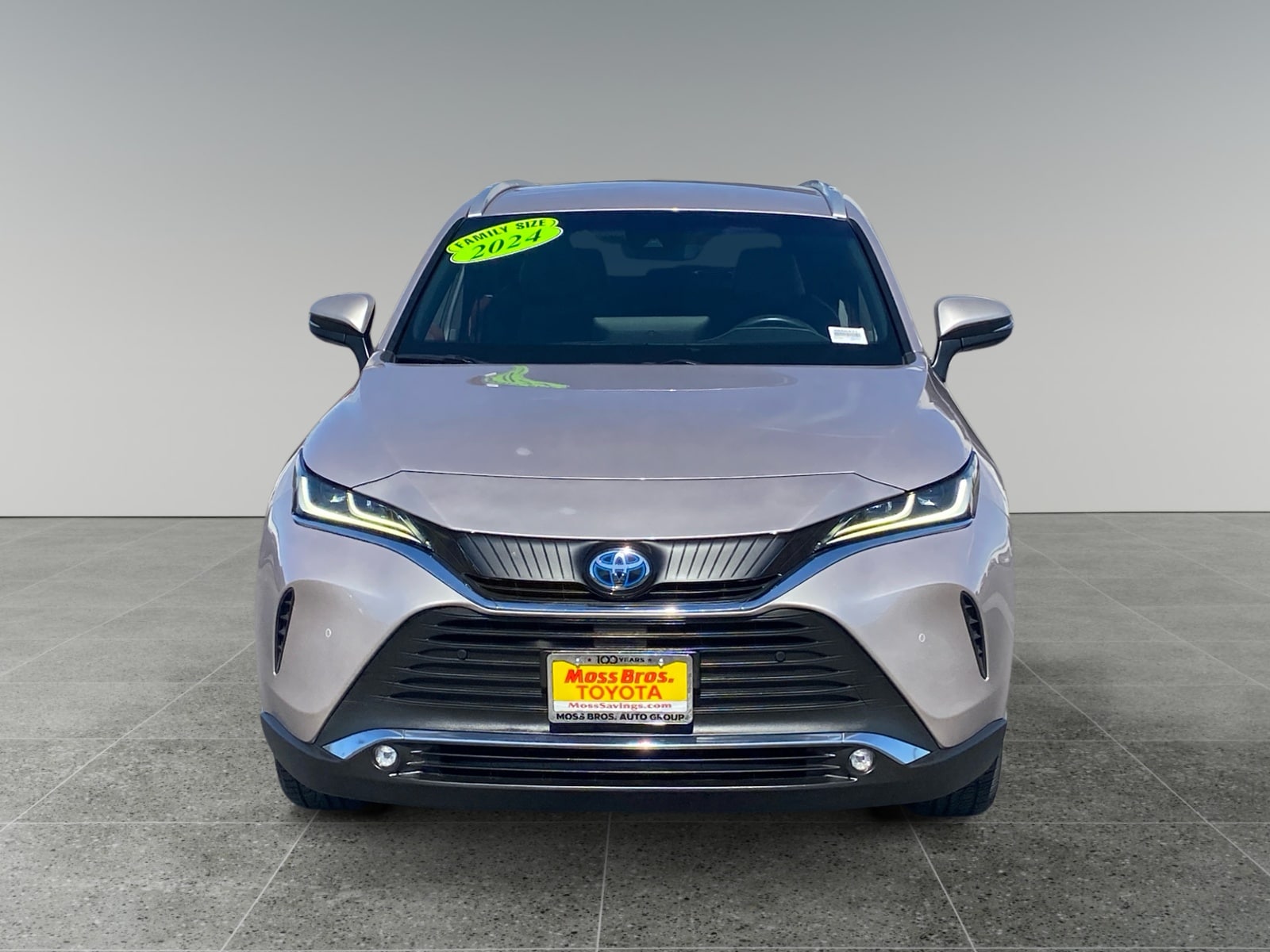 2024 Toyota Venza XLE - Photo 8