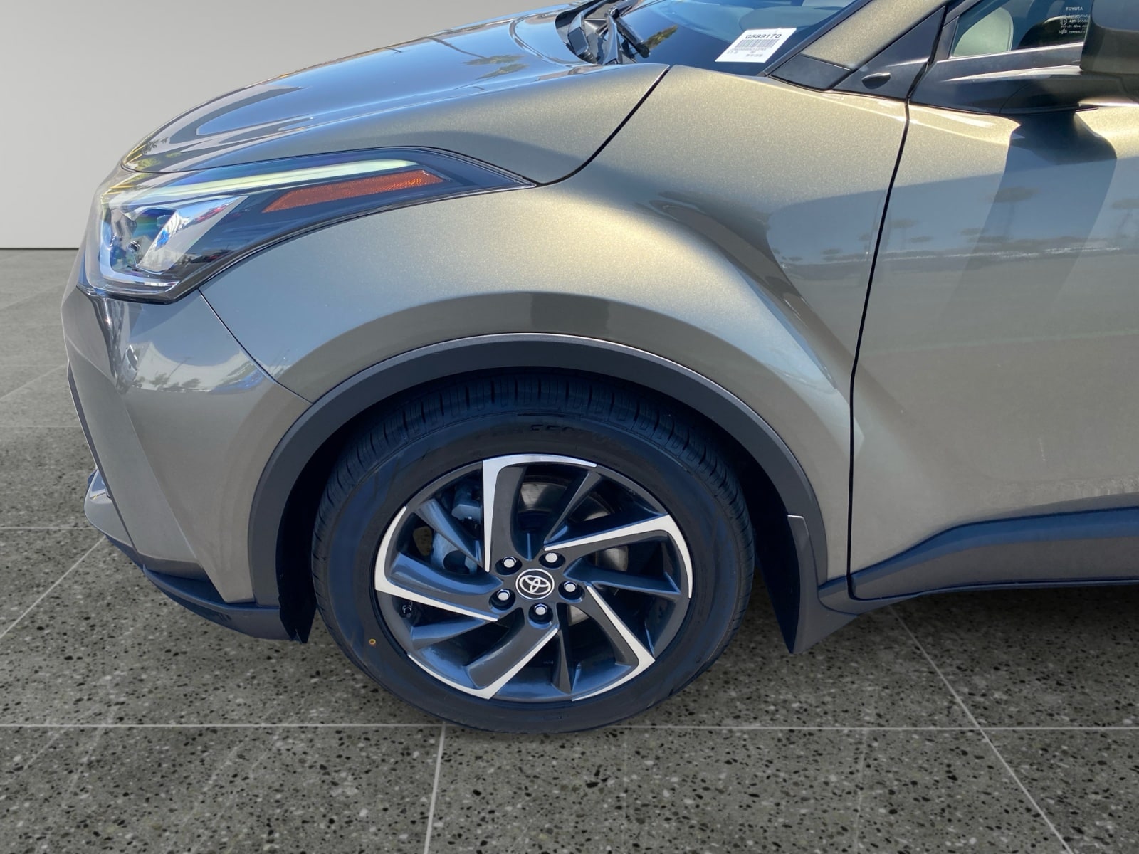 2021 Toyota C-HR Limited - Photo 14