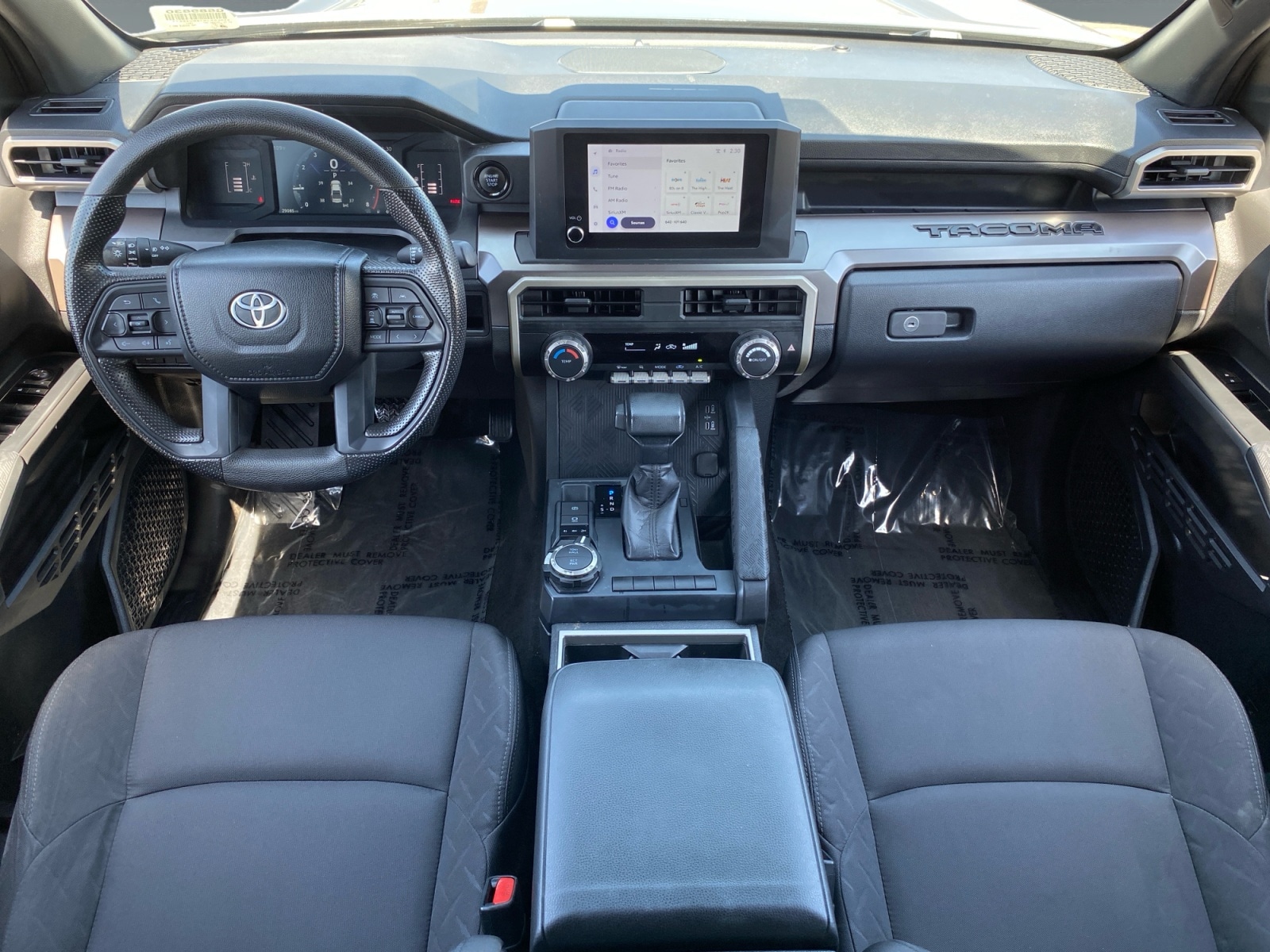 2024 Toyota Tacoma SR5 - Photo 10