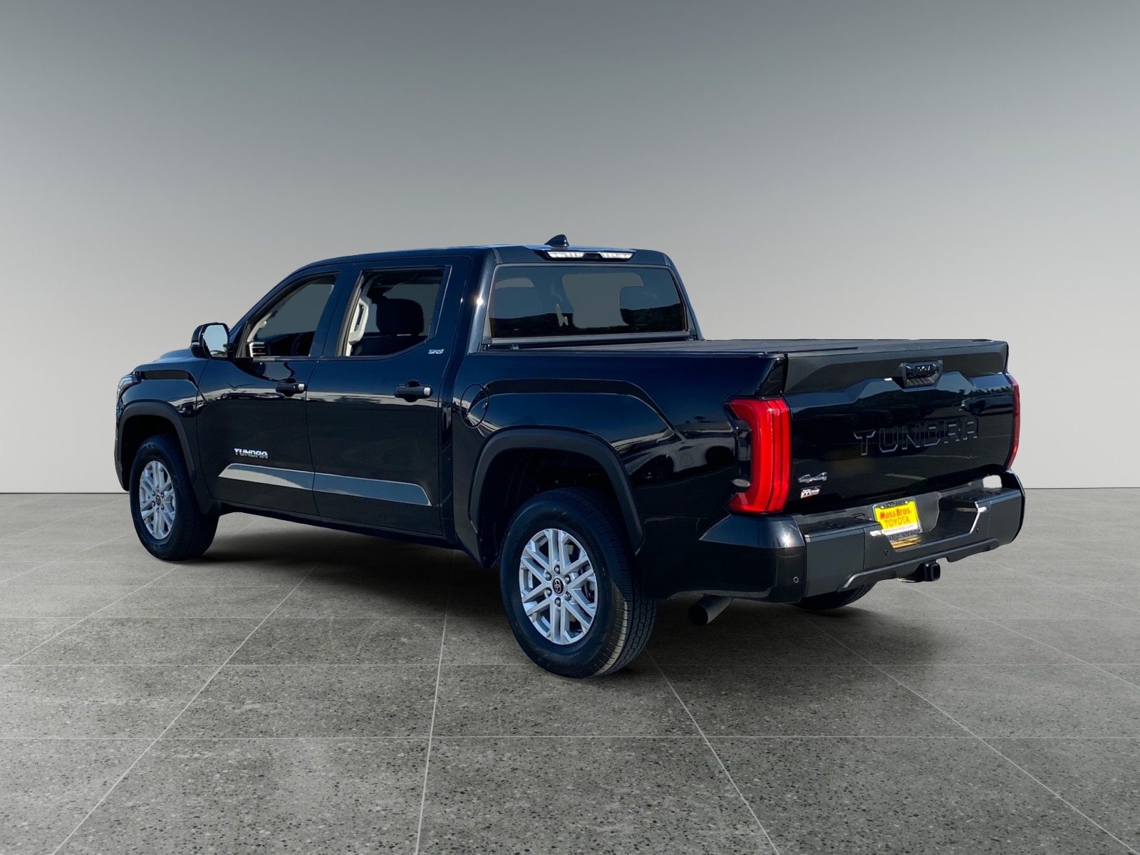 2023 Toyota Tundra SR5 photo 3