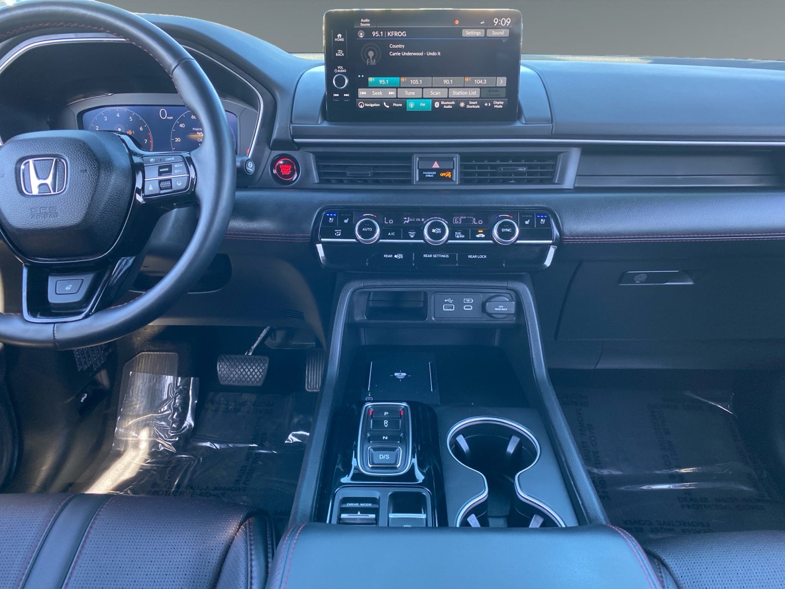 2025 Honda Pilot Black Edition - Photo 11