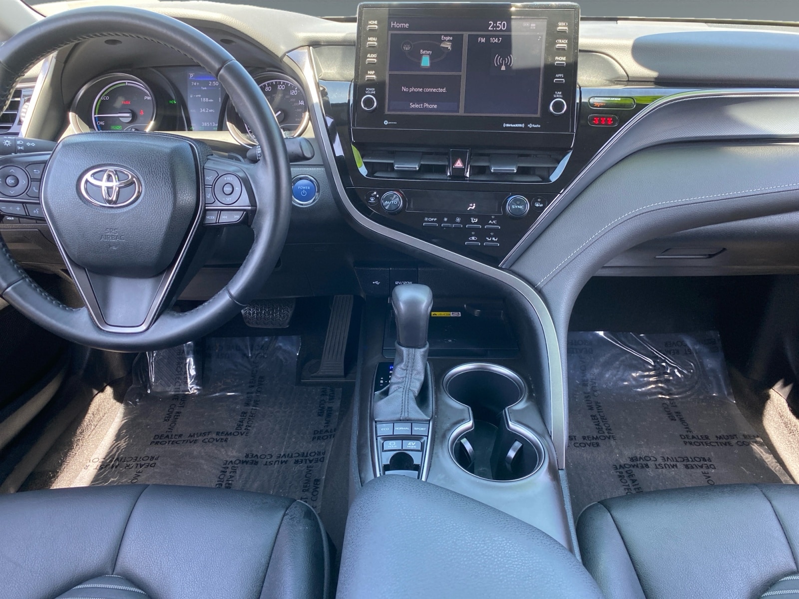 2023 Toyota Camry SE - Photo 11