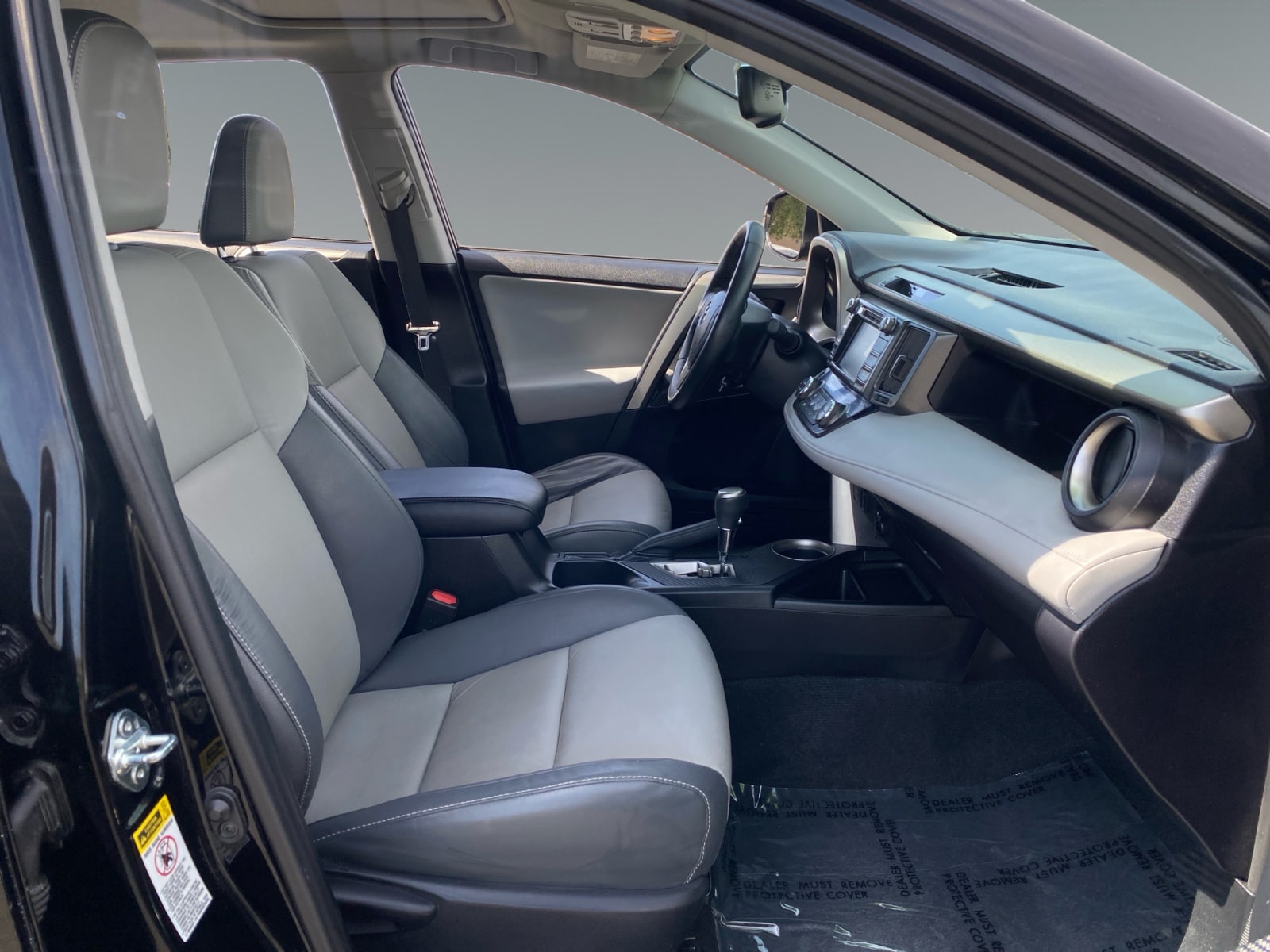 2014 Toyota RAV4 Limited - Photo 15
