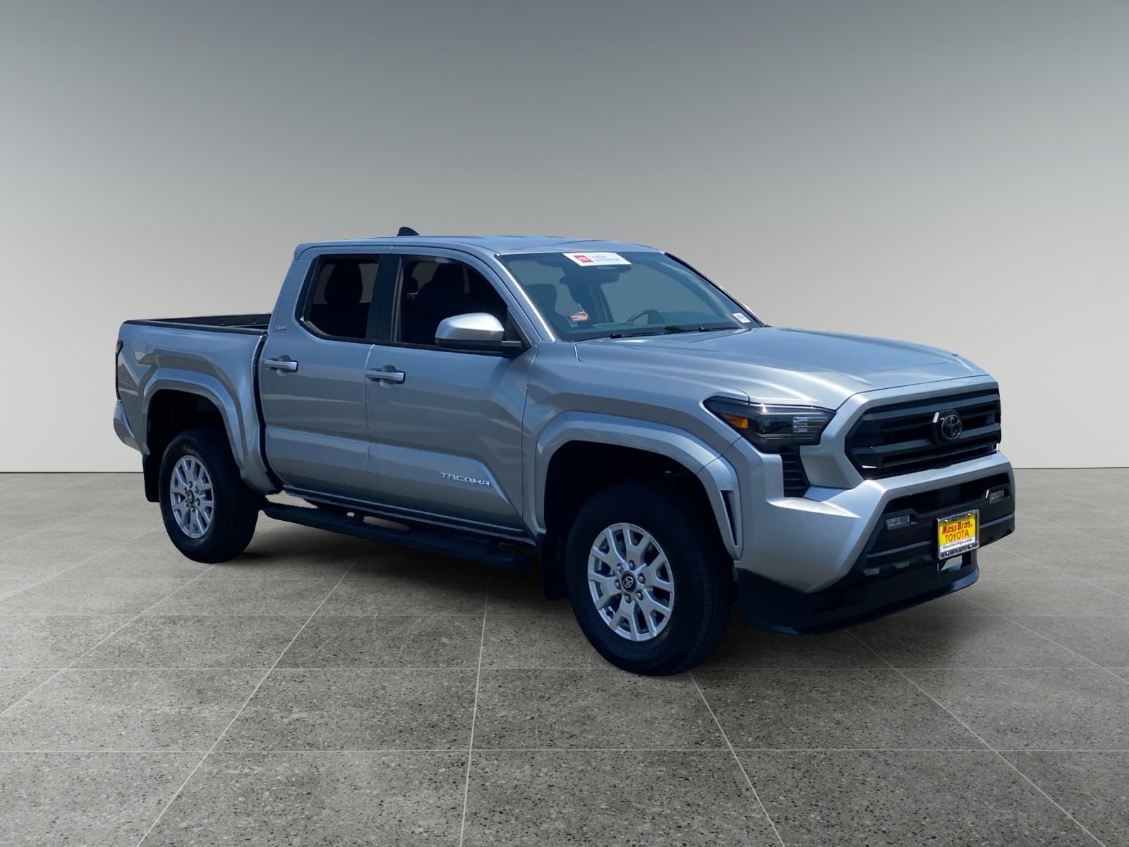 2026 Toyota Tacoma SR5 - Photo 7