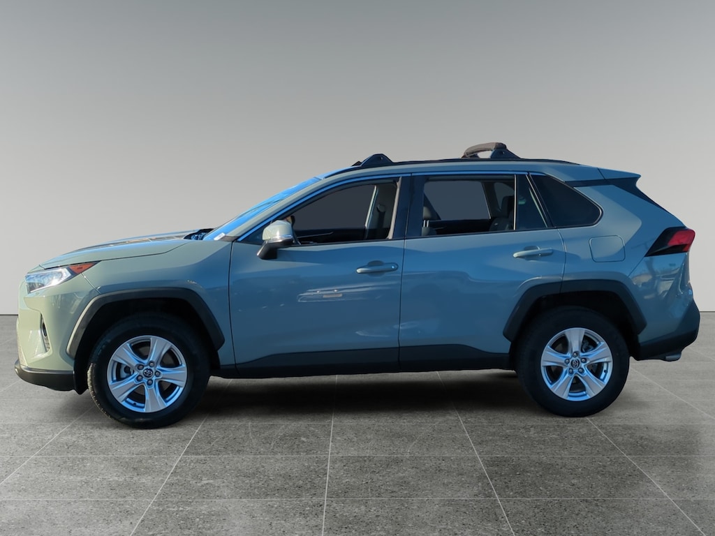 Used 2020 Toyota RAV4 XLE SUV