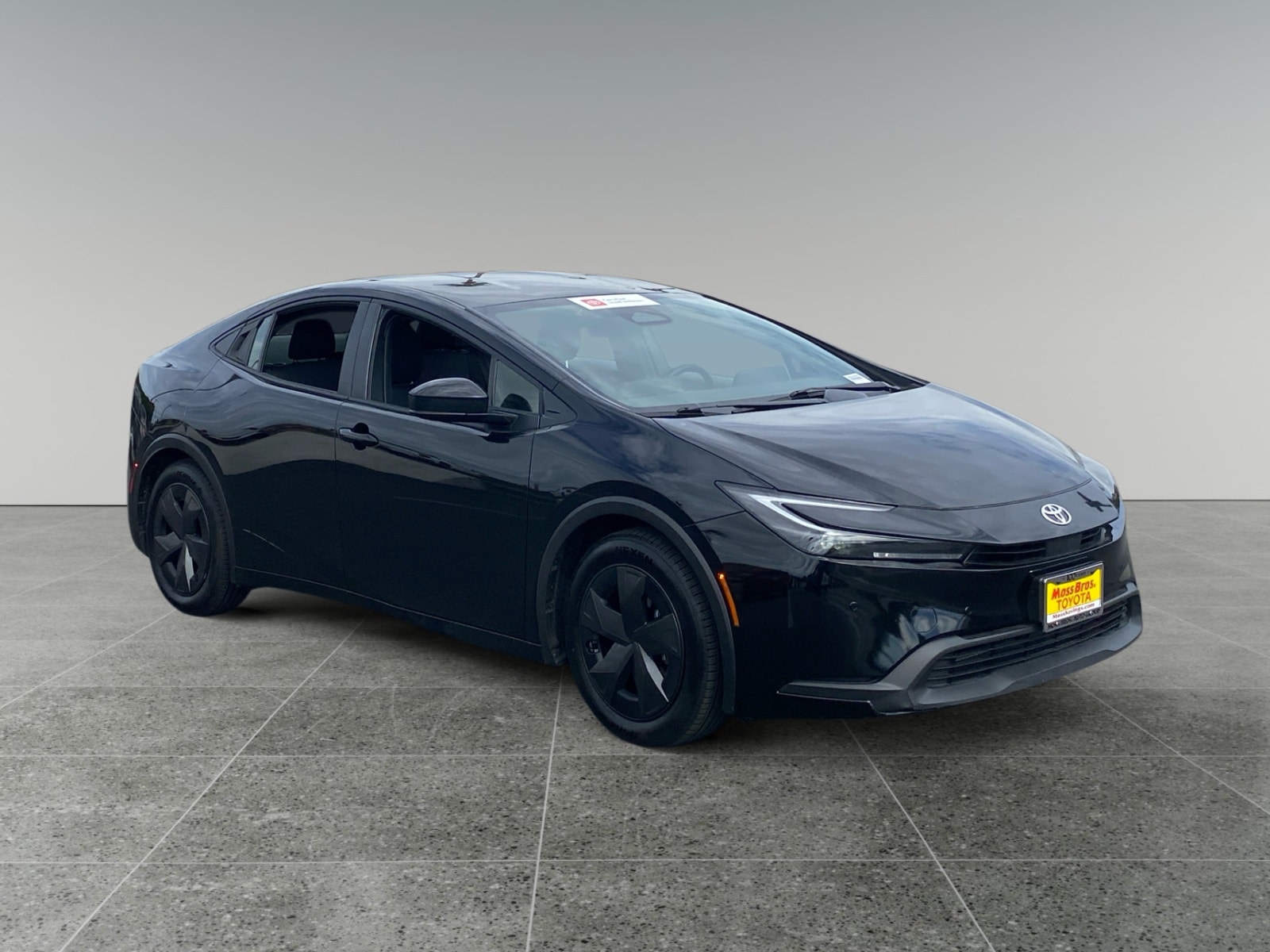 2025 Toyota Prius LE - Photo 7