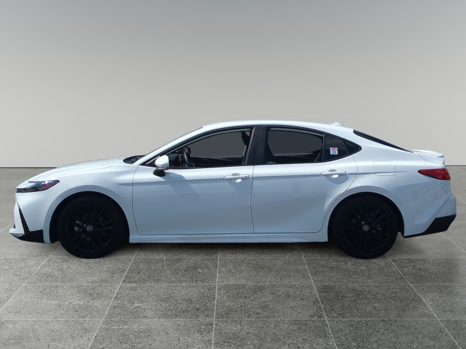 2025 Toyota Camry SE photo 2