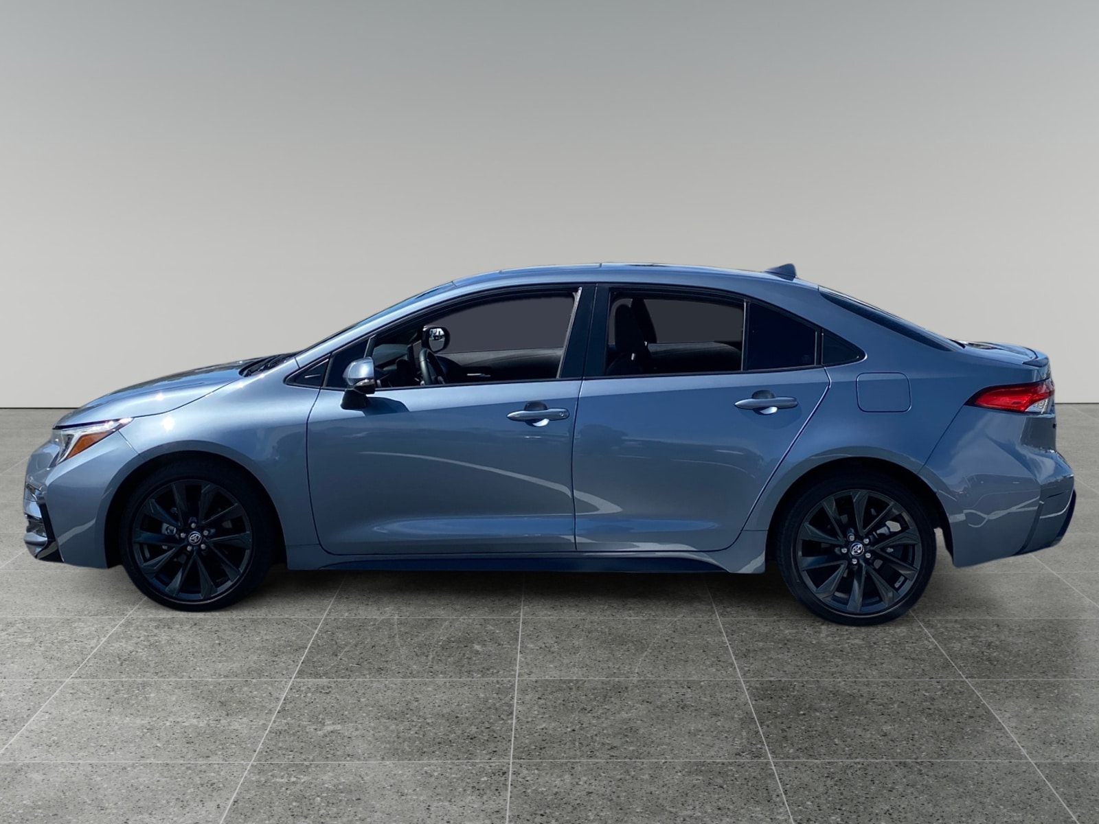 2023 Toyota Corolla SE photo 2