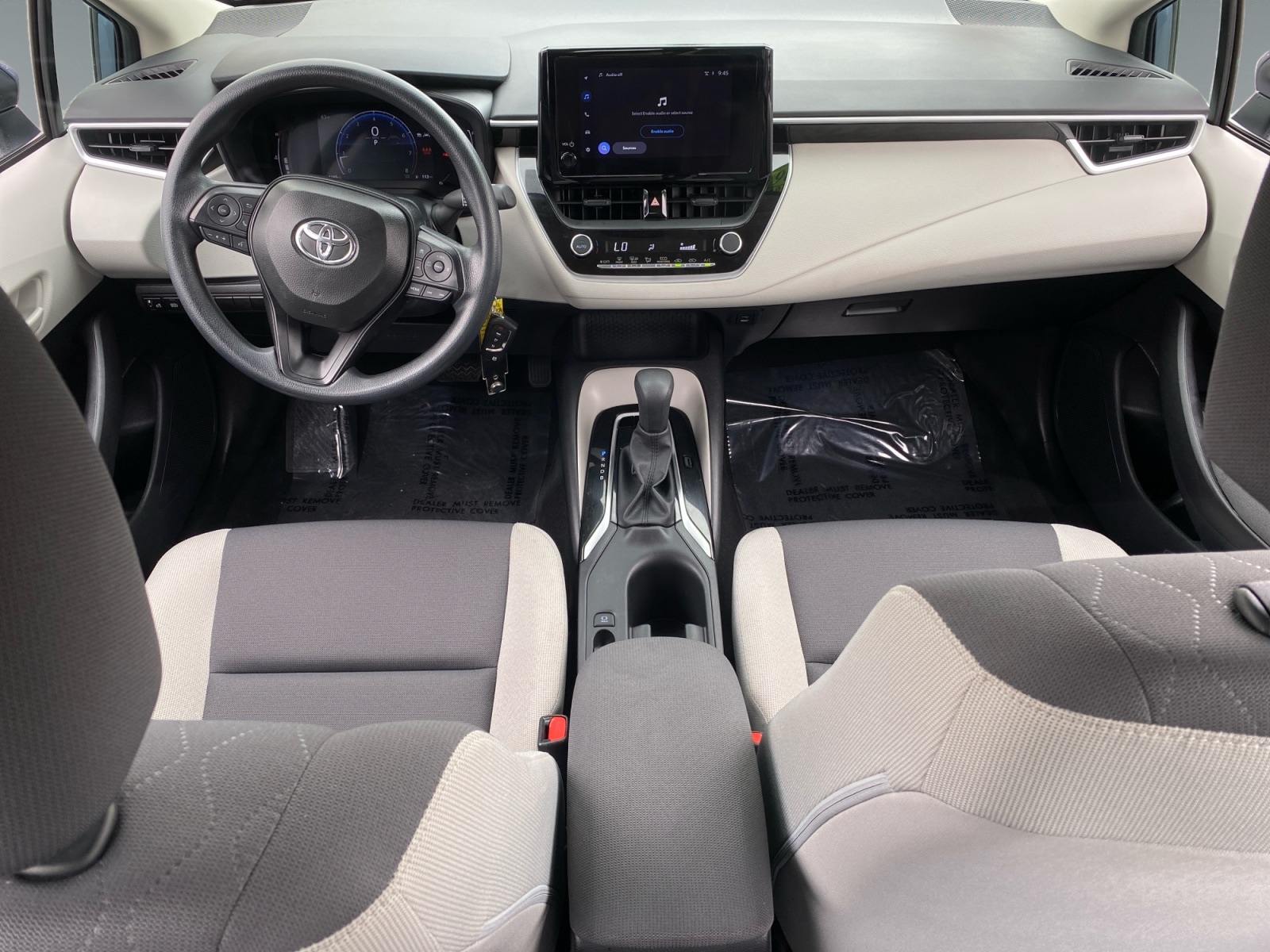 2026 Toyota Corolla LE - Photo 10