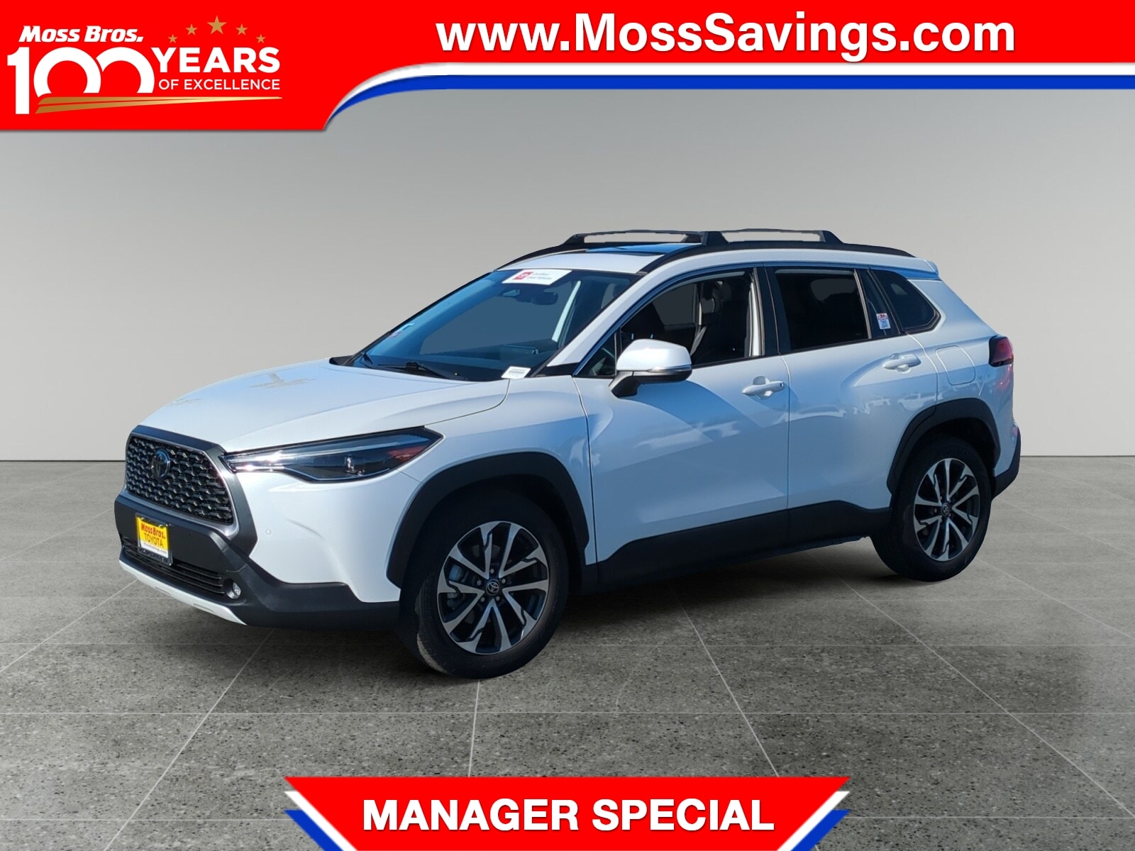 2023 Toyota Corolla Cross XLE's photo