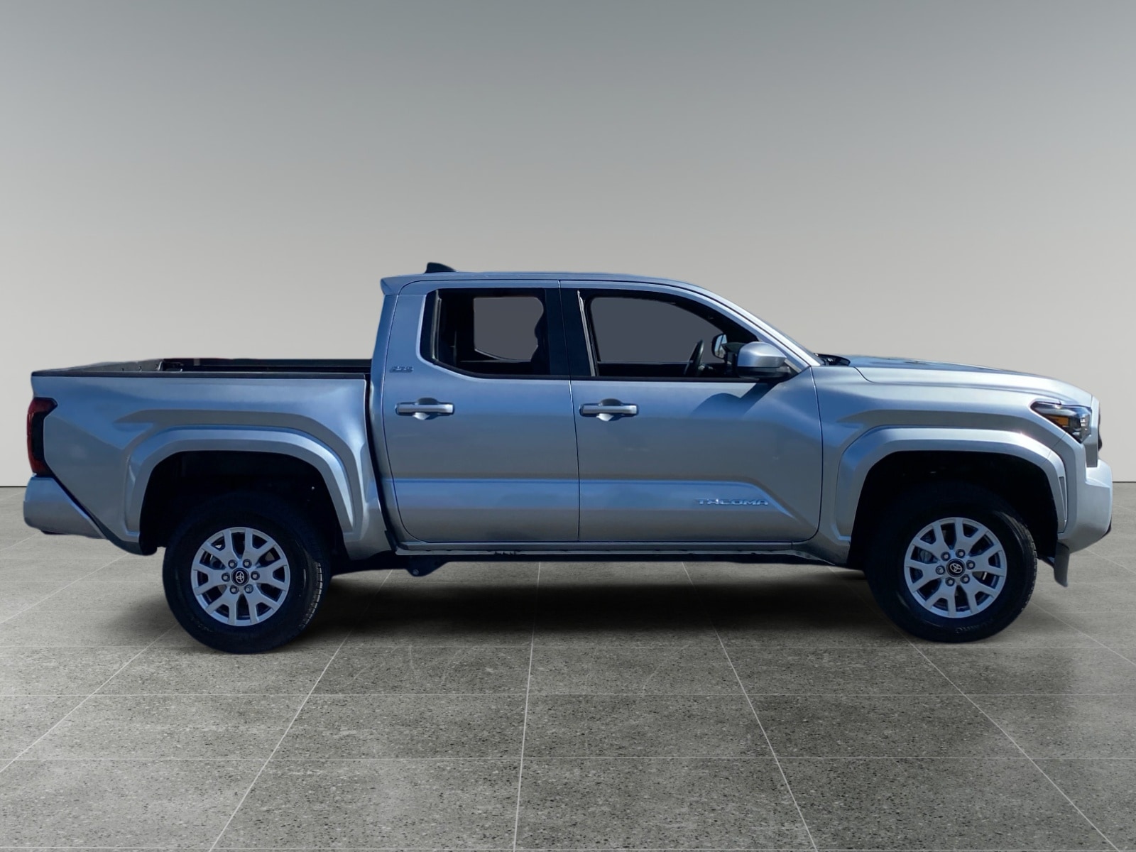 2024 Toyota Tacoma SR5 photo 6