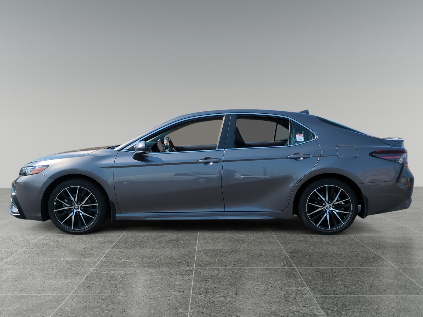 2023 Toyota Camry SE photo 2